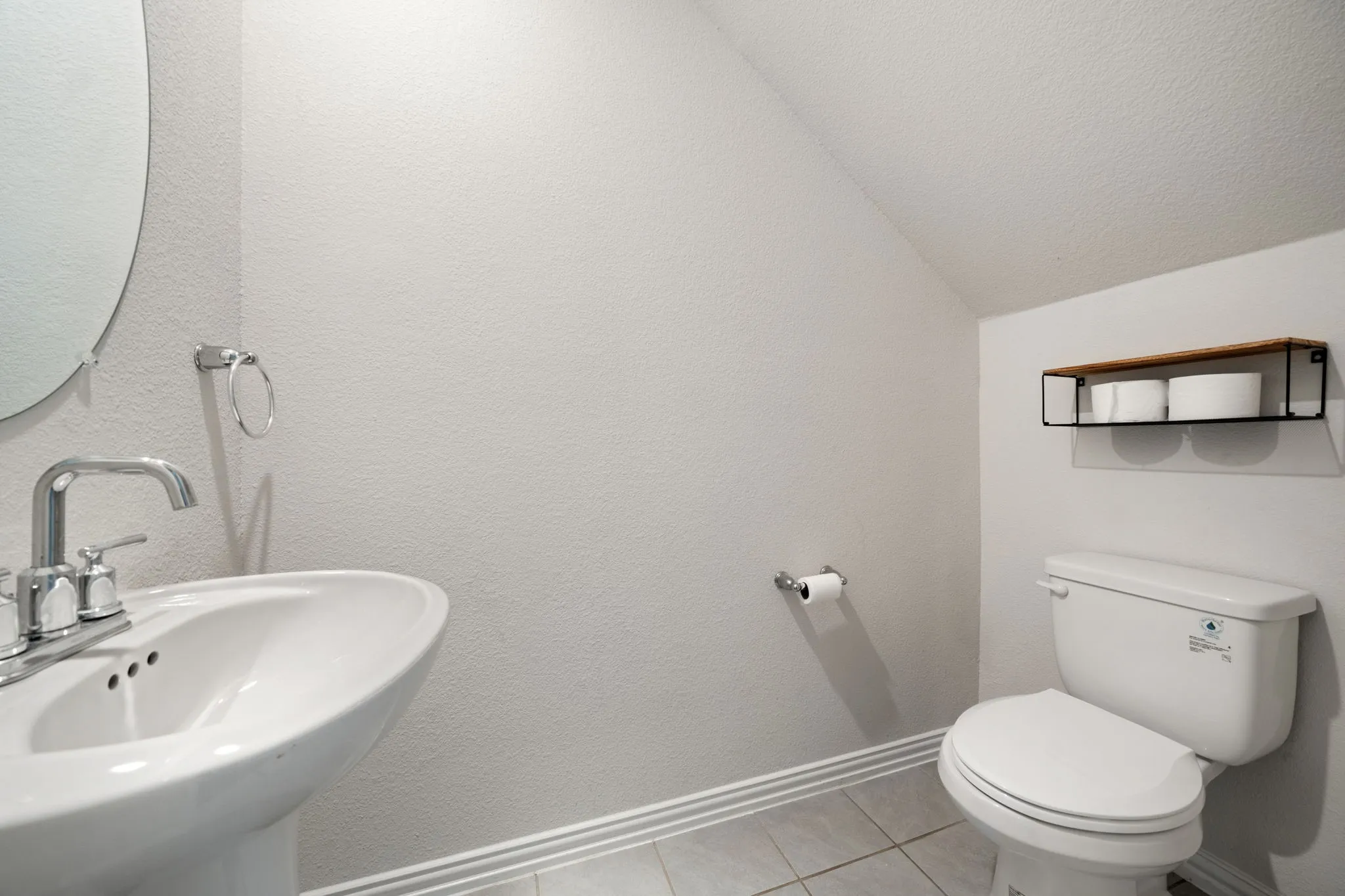 Single Family Residence For Sale in Collin County , 208 Mountain Meadow Lane, Princeton, Texas 75071, 4 Bedroom, 3 Bathroom, 2 Garage spaces, 2,337 Sqft, built in 2022, mls#21314877, Real Estate Agent in Princeton, Homes For Sale in Collin county, Homes For Sale in Princeton, Realtor in Princeton Texas, Real Estate Brokerage Independent Realty Texas, Luminita Cordes Realtor