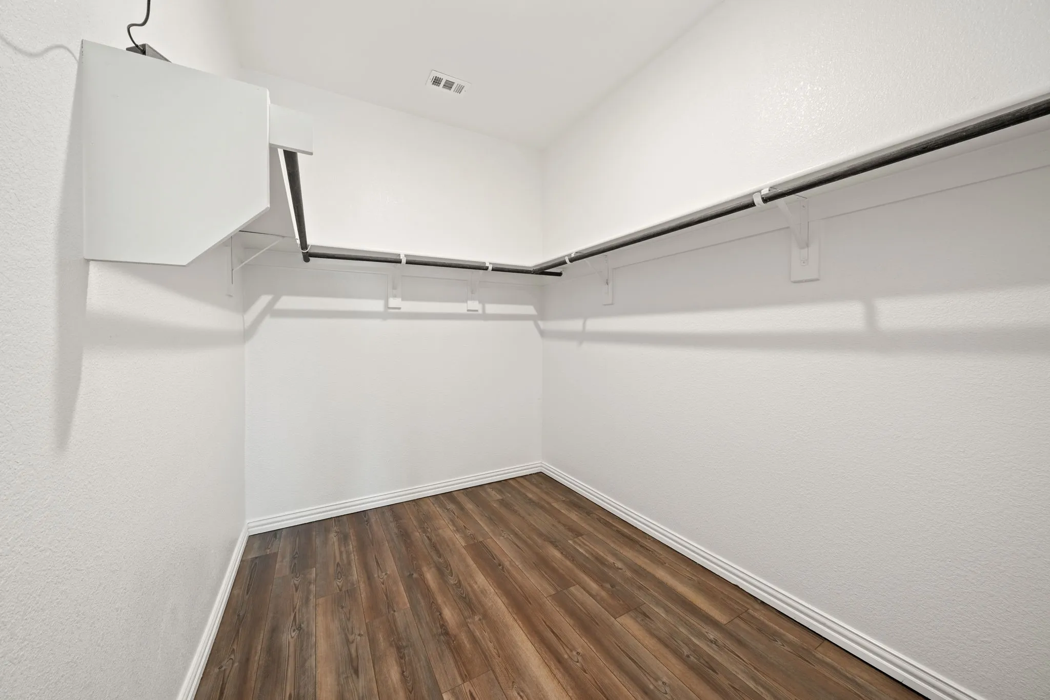 Single Family Residence For Sale in Collin County , 208 Mountain Meadow Lane, Princeton, Texas 75071, 4 Bedroom, 3 Bathroom, 2 Garage spaces, 2,337 Sqft, built in 2022, mls#21314877, Real Estate Agent in Princeton, Homes For Sale in Collin county, Homes For Sale in Princeton, Realtor in Princeton Texas, Real Estate Brokerage Independent Realty Texas, Luminita Cordes Realtor