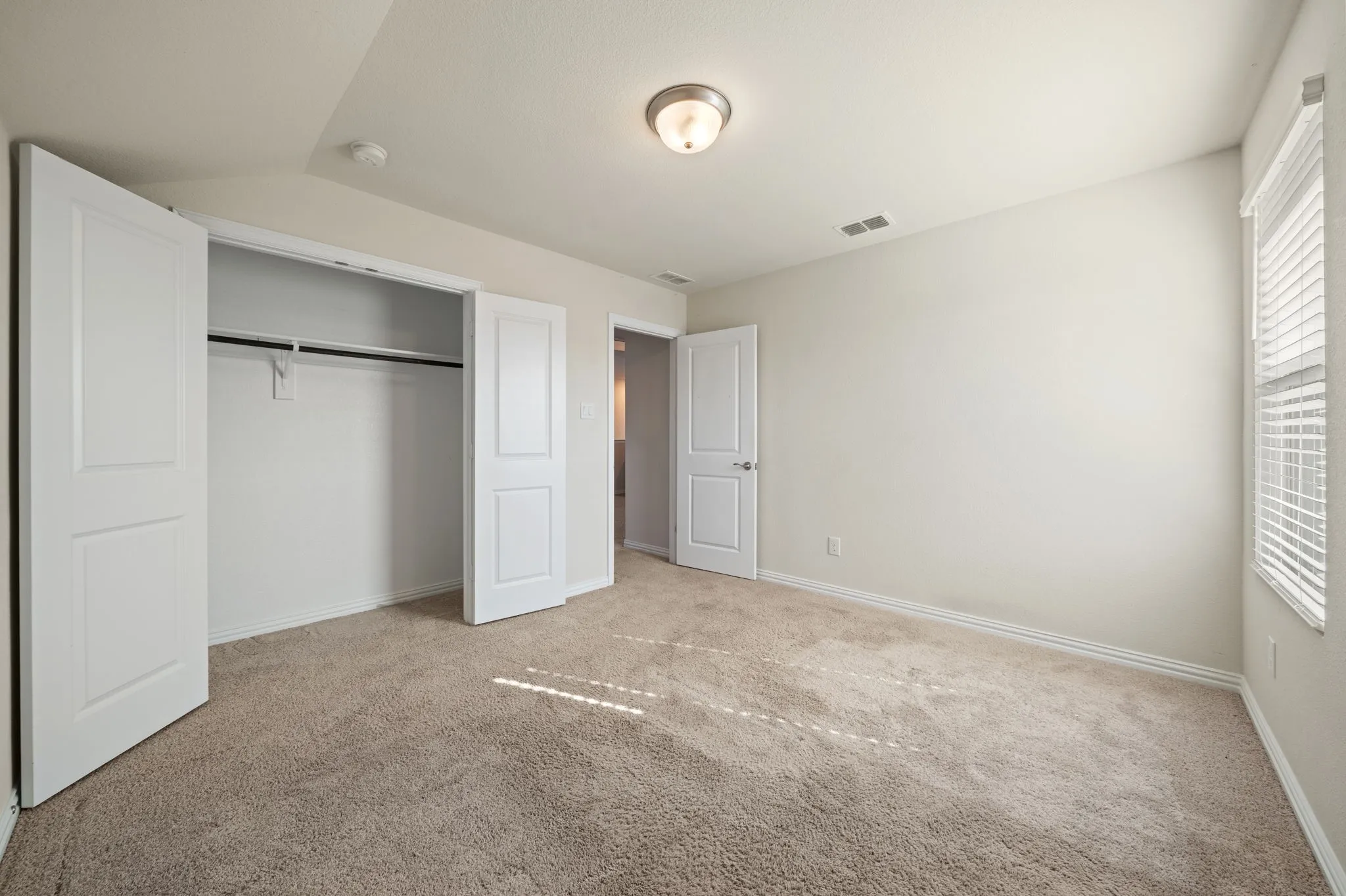 Single Family Residence For Sale in Collin County , 208 Mountain Meadow Lane, Princeton, Texas 75071, 4 Bedroom, 3 Bathroom, 2 Garage spaces, 2,337 Sqft, built in 2022, mls#21314877, Real Estate Agent in Princeton, Homes For Sale in Collin county, Homes For Sale in Princeton, Realtor in Princeton Texas, Real Estate Brokerage Independent Realty Texas, Luminita Cordes Realtor