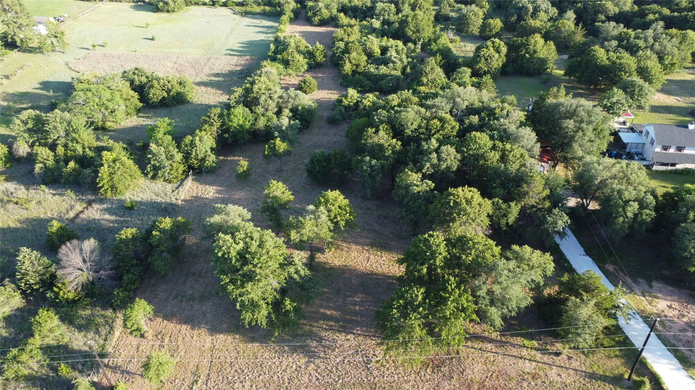 Unimproved Land For Sale in Tarrant County , 8005 Vista Lago Street, Azle, Texas 76020, 0, 0, Garage spaces, 0 Sqft, built in 0, mls#21318385, Real Estate Agent in Azle, Homes For Sale in Tarrant county, Homes For Sale in Azle, Realtor in Azle Texas, Real Estate Brokerage Independent Realty Texas, Luminita Cordes Realtor