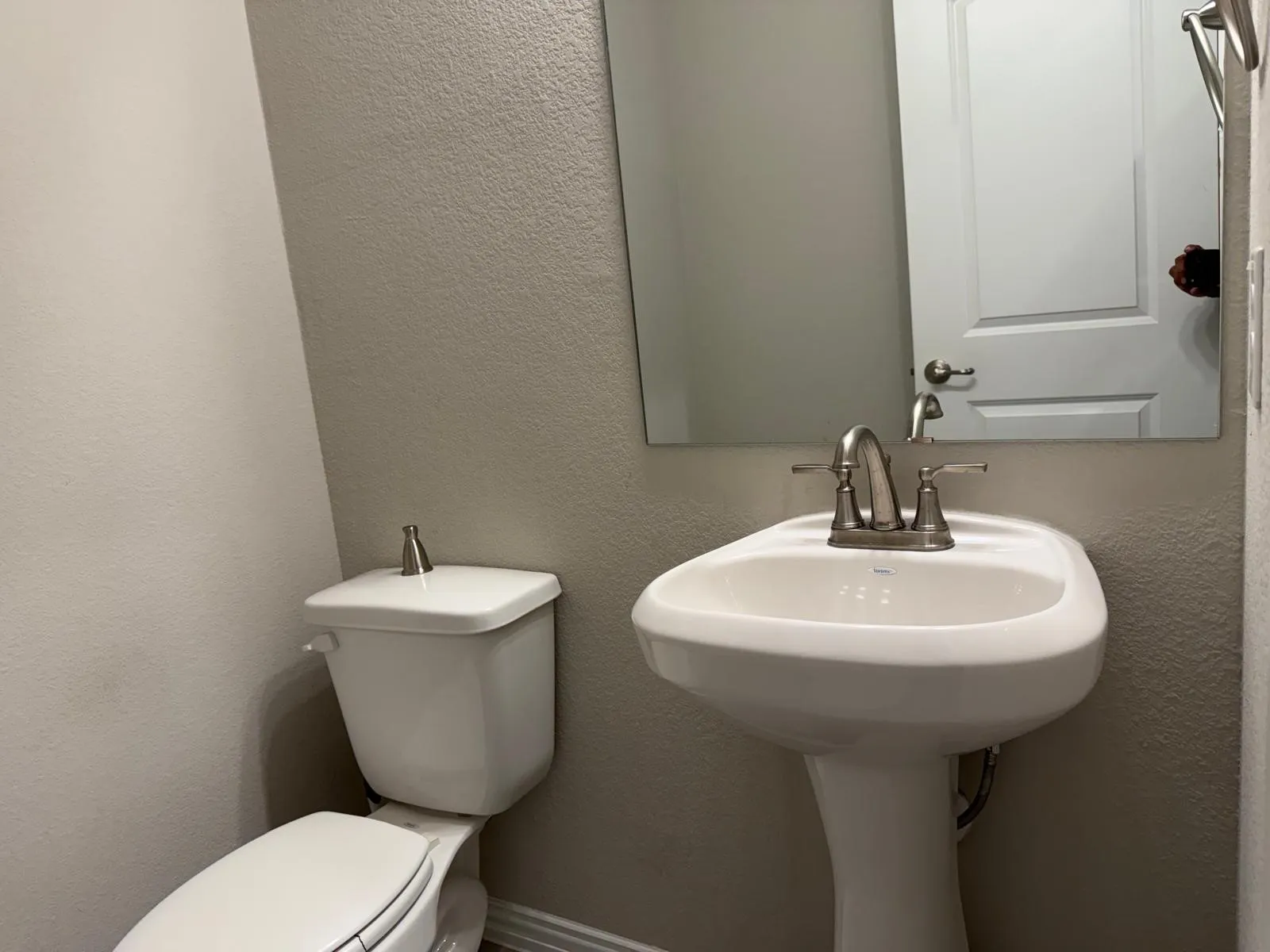Townhouse For Rent in Dallas County , 2940 Bluets Drive, Mesquite, Texas 75150, 3 Bedroom, 3 Bathroom, 2 Garage spaces, 1,722 Sqft, built in 2022, mls#21317248, Real Estate Agent in Mesquite, Homes For Rent in Dallas county, Homes For Rent in Mesquite, Realtor in Mesquite Texas, Real Estate Brokerage Independent Realty Texas, Luminita Cordes Realtor
