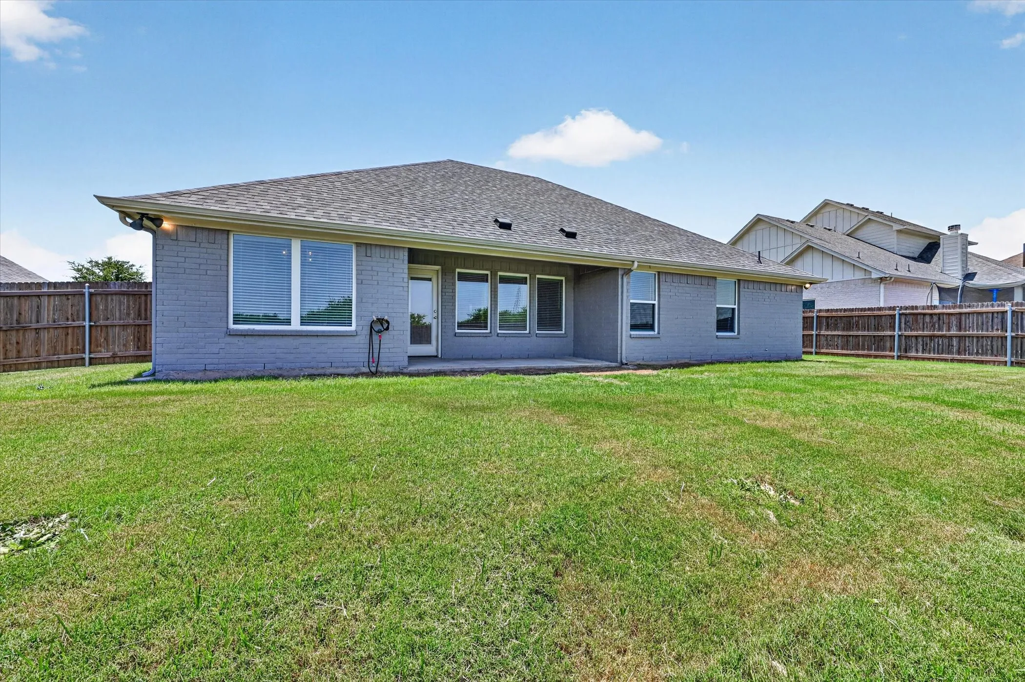 Single Family Residence For Sale in Johnson County , 218 Rees Avenue, Godley, Texas 76044, 3 Bedroom, 2 Bathroom, 2 Garage spaces, 1,760 Sqft, built in 2020, mls#21316652, Real Estate Agent in Godley, Homes For Sale in Johnson county, Homes For Sale in Godley, Realtor in Godley Texas, Real Estate Brokerage Independent Realty Texas, Luminita Cordes Realtor