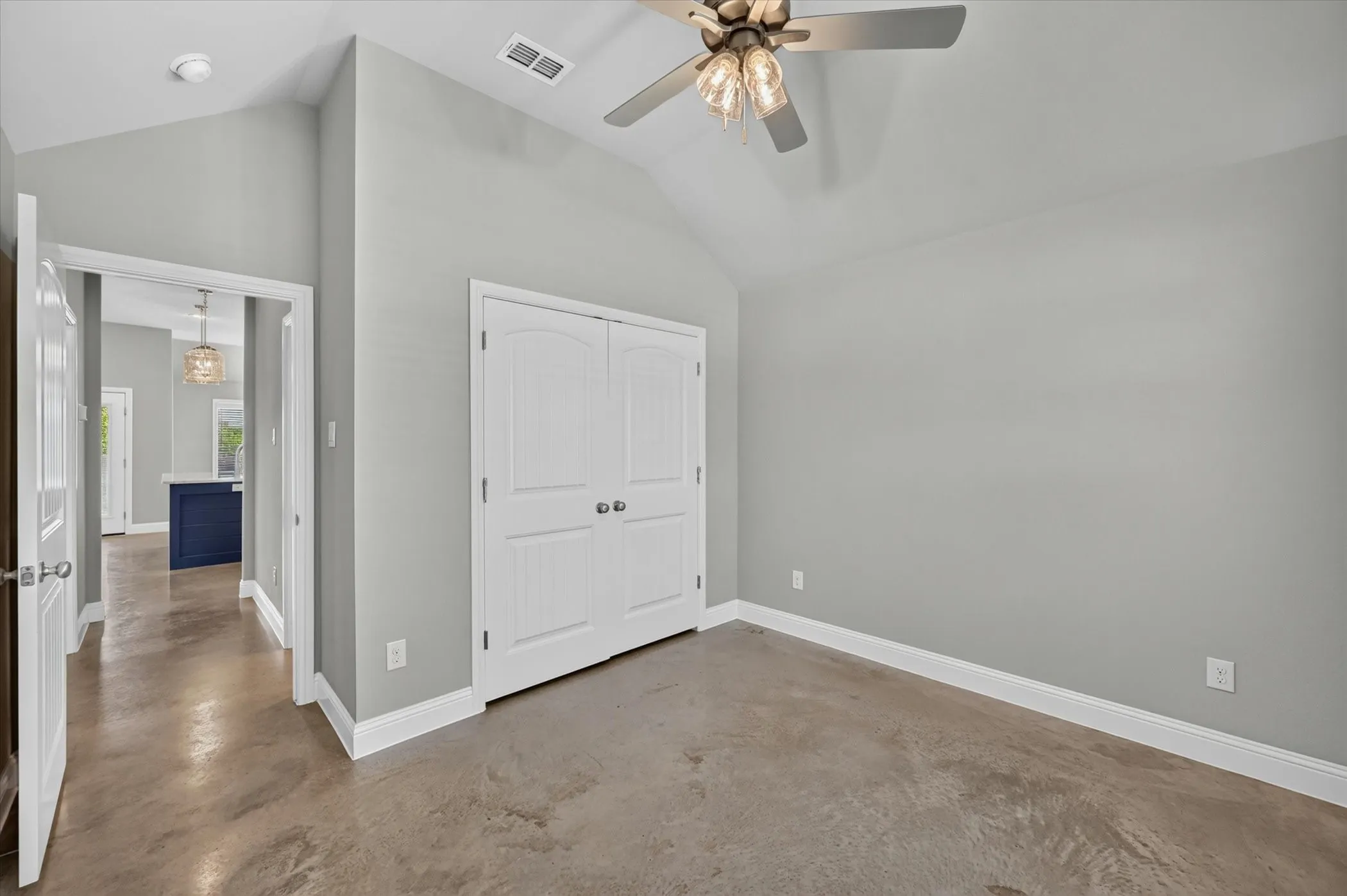 Single Family Residence For Sale in Johnson County , 218 Rees Avenue, Godley, Texas 76044, 3 Bedroom, 2 Bathroom, 2 Garage spaces, 1,760 Sqft, built in 2020, mls#21316652, Real Estate Agent in Godley, Homes For Sale in Johnson county, Homes For Sale in Godley, Realtor in Godley Texas, Real Estate Brokerage Independent Realty Texas, Luminita Cordes Realtor