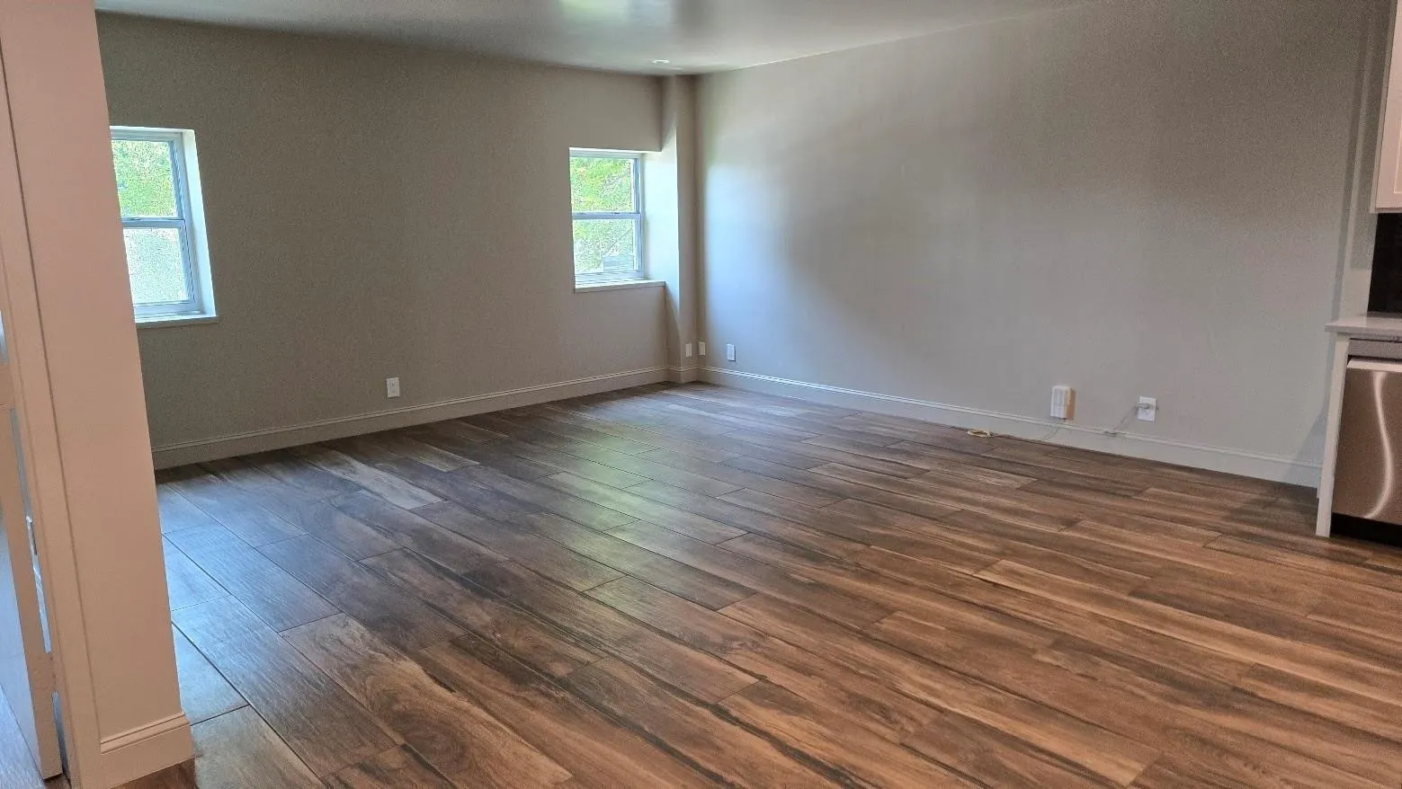 Condominium For Sale in Dallas County , 6211 W Northwest Highway G224, Dallas, Texas 75225, 1 Bedroom, 1 Bathroom, 1 Garage spaces, 721 Sqft, built in 1966, mls#21318371, Real Estate Agent in Dallas, Homes For Sale in Dallas county, Homes For Sale in Dallas, Realtor in Dallas Texas, Real Estate Brokerage Independent Realty Texas, Luminita Cordes Realtor