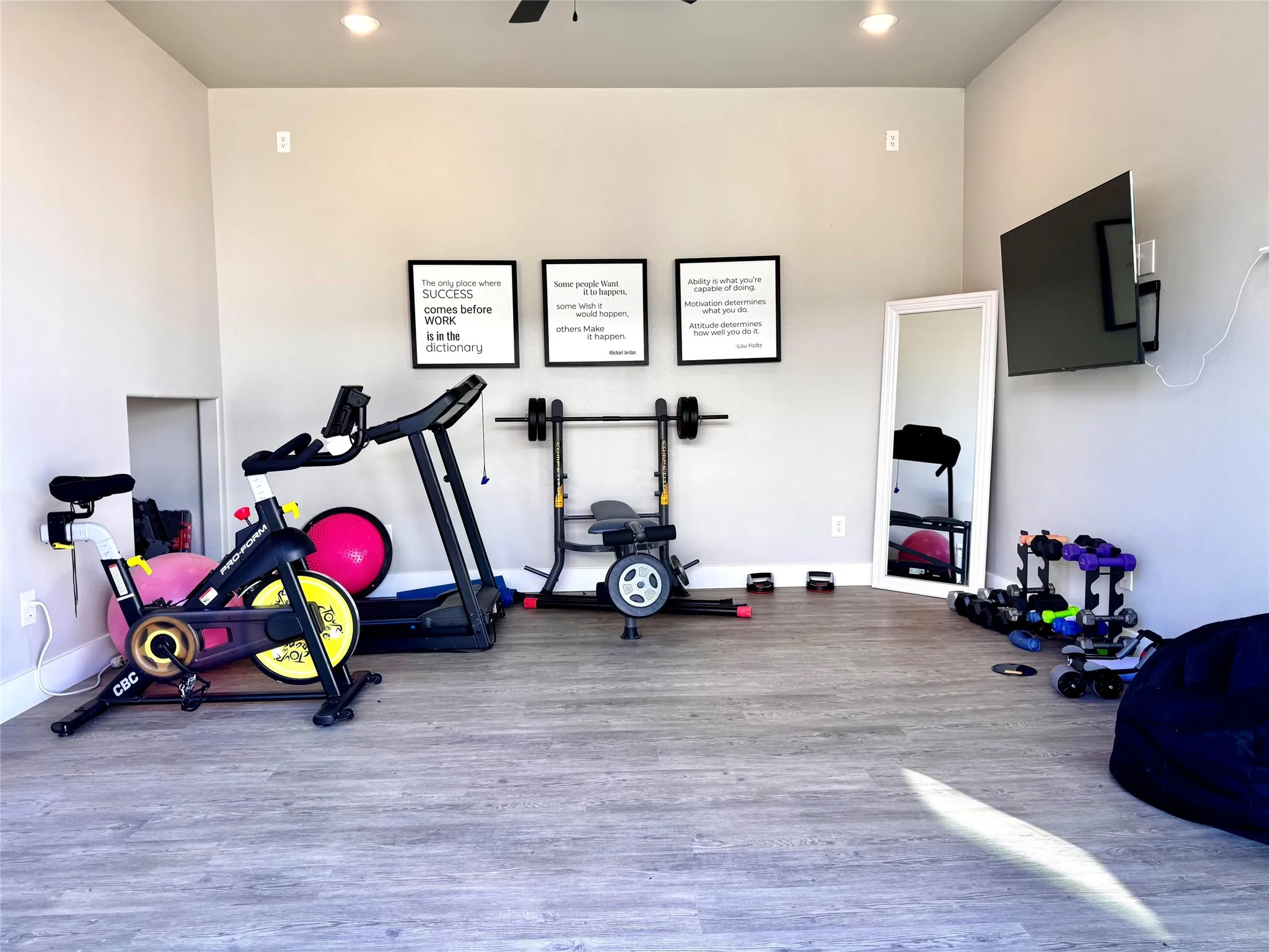 Single Family Residence For Sale in Tarrant County , 12301 Bella Sera Drive, Fort Worth, Texas 76126, 5 Bedroom, 6 Bathroom, 4 Garage spaces, 6,330 Sqft, built in 2023, mls#21318414, Real Estate Agent in Fort Worth, Homes For Sale in Tarrant county, Homes For Sale in Fort Worth, Realtor in Fort Worth Texas, Real Estate Brokerage Independent Realty Texas, Luminita Cordes Realtor