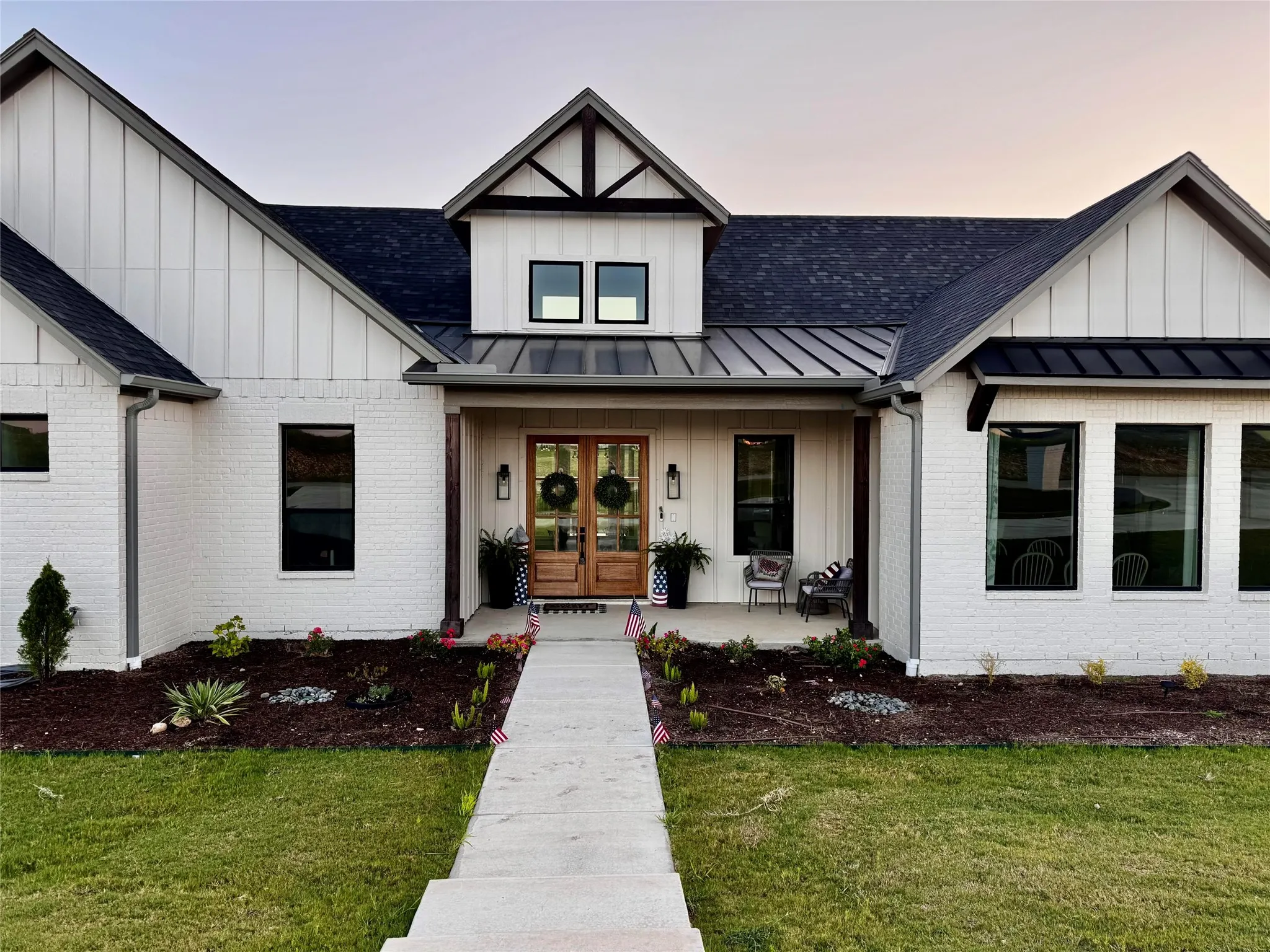 Single Family Residence For Sale in Tarrant County , 12301 Bella Sera Drive, Fort Worth, Texas 76126, 5 Bedroom, 6 Bathroom, 4 Garage spaces, 6,330 Sqft, built in 2023, mls#21318414, Real Estate Agent in Fort Worth, Homes For Sale in Tarrant county, Homes For Sale in Fort Worth, Realtor in Fort Worth Texas, Real Estate Brokerage Independent Realty Texas, Luminita Cordes Realtor