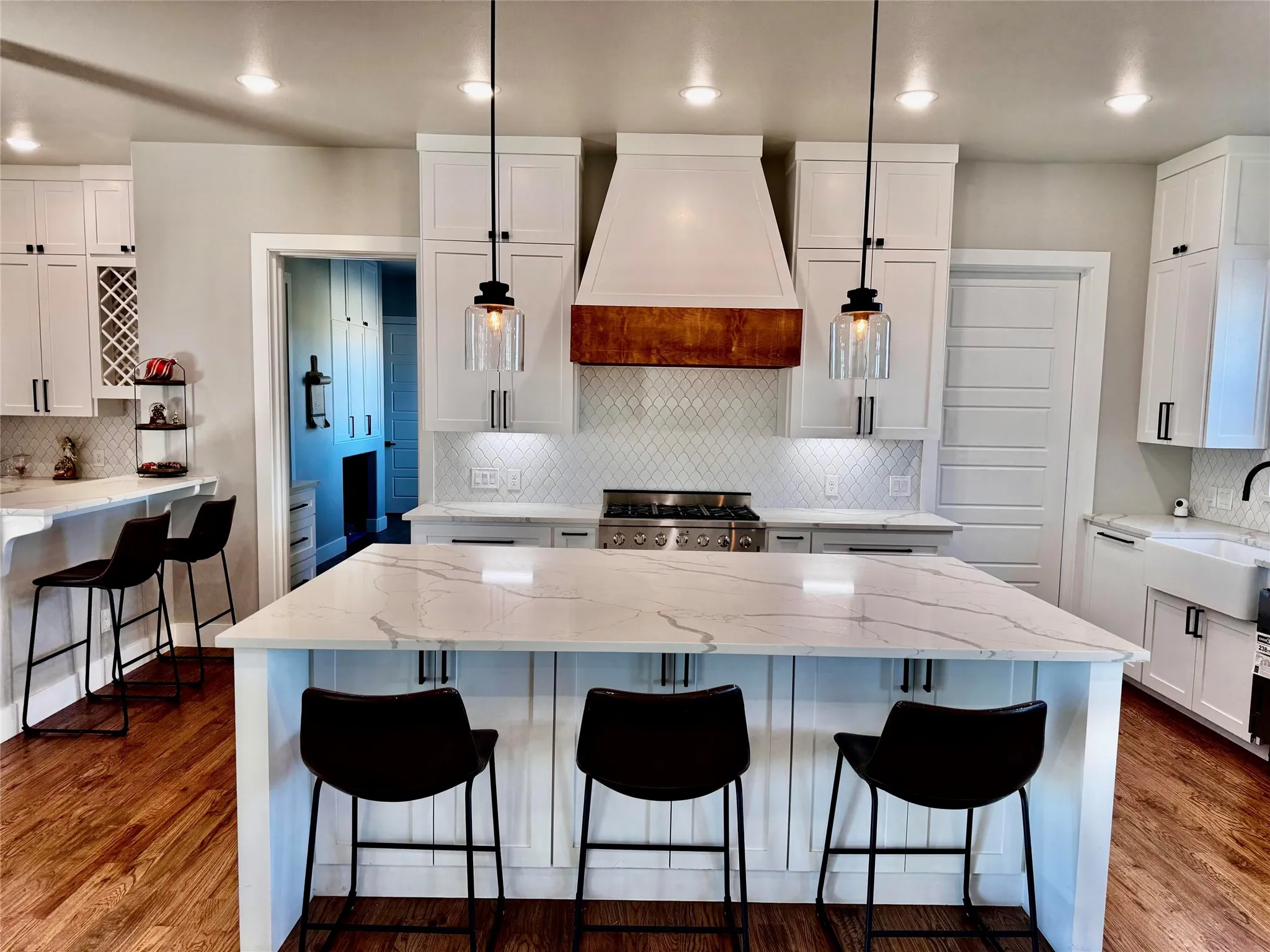 Single Family Residence For Sale in Tarrant County , 12301 Bella Sera Drive, Fort Worth, Texas 76126, 5 Bedroom, 6 Bathroom, 4 Garage spaces, 6,330 Sqft, built in 2023, mls#21318414, Real Estate Agent in Fort Worth, Homes For Sale in Tarrant county, Homes For Sale in Fort Worth, Realtor in Fort Worth Texas, Real Estate Brokerage Independent Realty Texas, Luminita Cordes Realtor