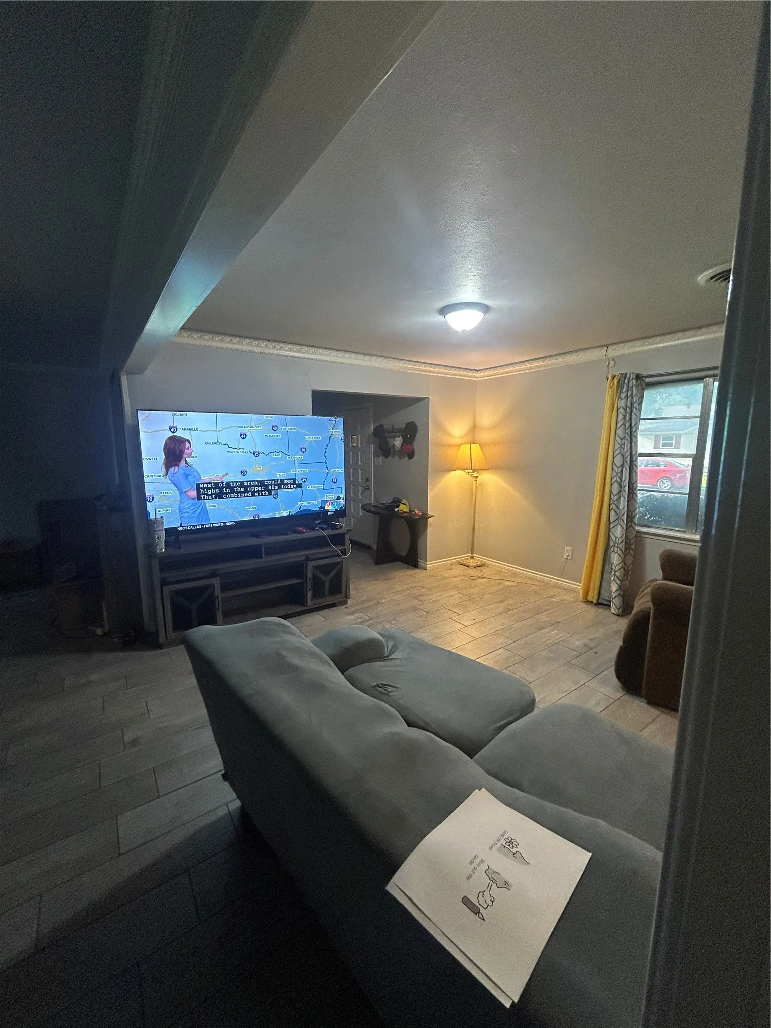 Single Family Residence For Sale in Tarrant County , 236 Hallbrook Drive, Fort Worth, Texas 76134, 3 Bedroom, 2 Bathroom, 2 Garage spaces, 1,851 Sqft, built in 1961, mls#21309955, Real Estate Agent in Fort Worth, Homes For Sale in Tarrant county, Homes For Sale in Fort Worth, Realtor in Fort Worth Texas, Real Estate Brokerage Independent Realty Texas, Luminita Cordes Realtor