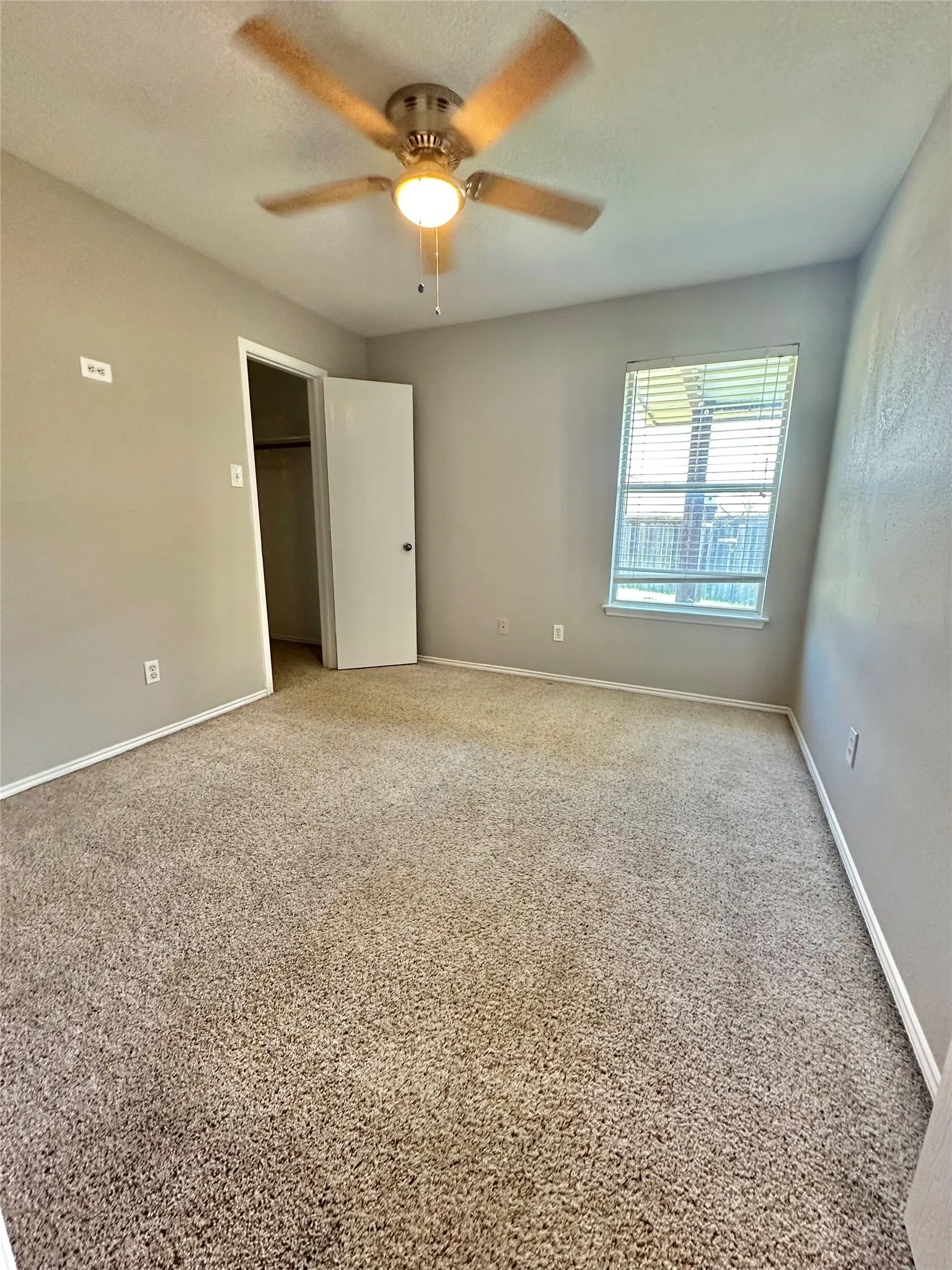 Single Family Residence For Rent in Tarrant County , 4905 Spur Ridge Court, Fort Worth, Texas 76244, 3 Bedroom, 2 Bathroom, 2 Garage spaces, 1,532 Sqft, built in 2002, mls#21318446, Real Estate Agent in Fort Worth, Homes For Rent in Tarrant county, Homes For Rent in Fort Worth, Realtor in Fort Worth Texas, Real Estate Brokerage Independent Realty Texas, Luminita Cordes Realtor