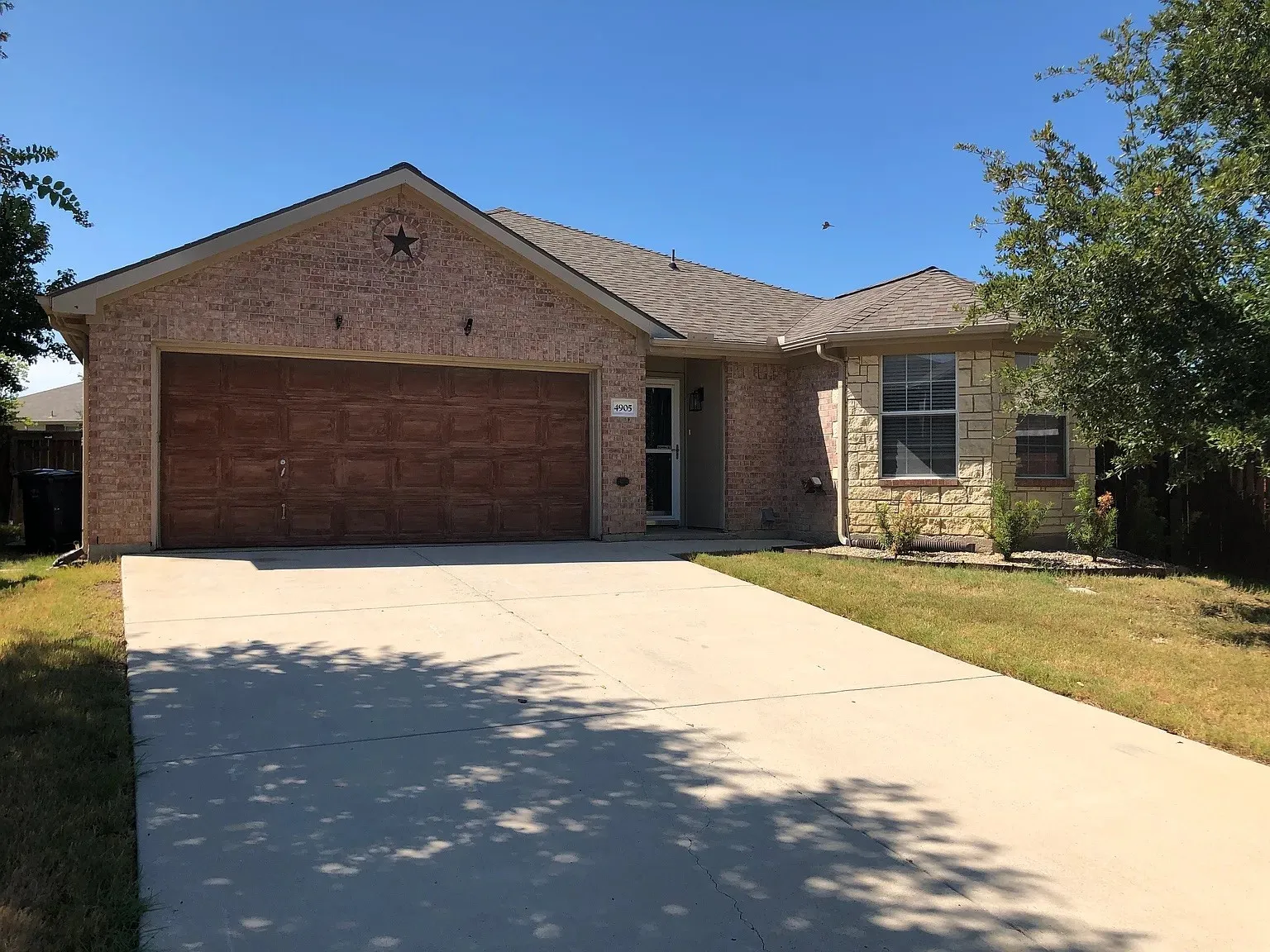 Single Family Residence For Rent in Tarrant County , 4905 Spur Ridge Court, Fort Worth, Texas 76244, 3 Bedroom, 2 Bathroom, 2 Garage spaces, 1,532 Sqft, built in 2002, mls#21318446, Real Estate Agent in Fort Worth, Homes For Rent in Tarrant county, Homes For Rent in Fort Worth, Realtor in Fort Worth Texas, Real Estate Brokerage Independent Realty Texas, Luminita Cordes Realtor