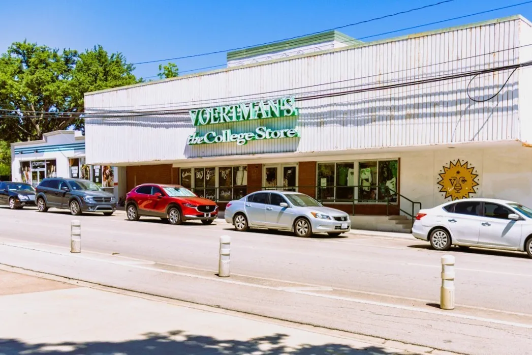 Retail For Rent in Denton County , 1314 W Hickory Street, Denton, Texas 76201, 0, 0, Garage spaces, 0 Sqft, built in 1925, Price $1, mls#21318458, Real Estate Agent in Denton, Homes For Rent in Denton county, Homes For Rent in Denton, Realtor in Denton Texas, Real Estate Brokerage Independent Realty Texas, Luminita Cordes Realtor