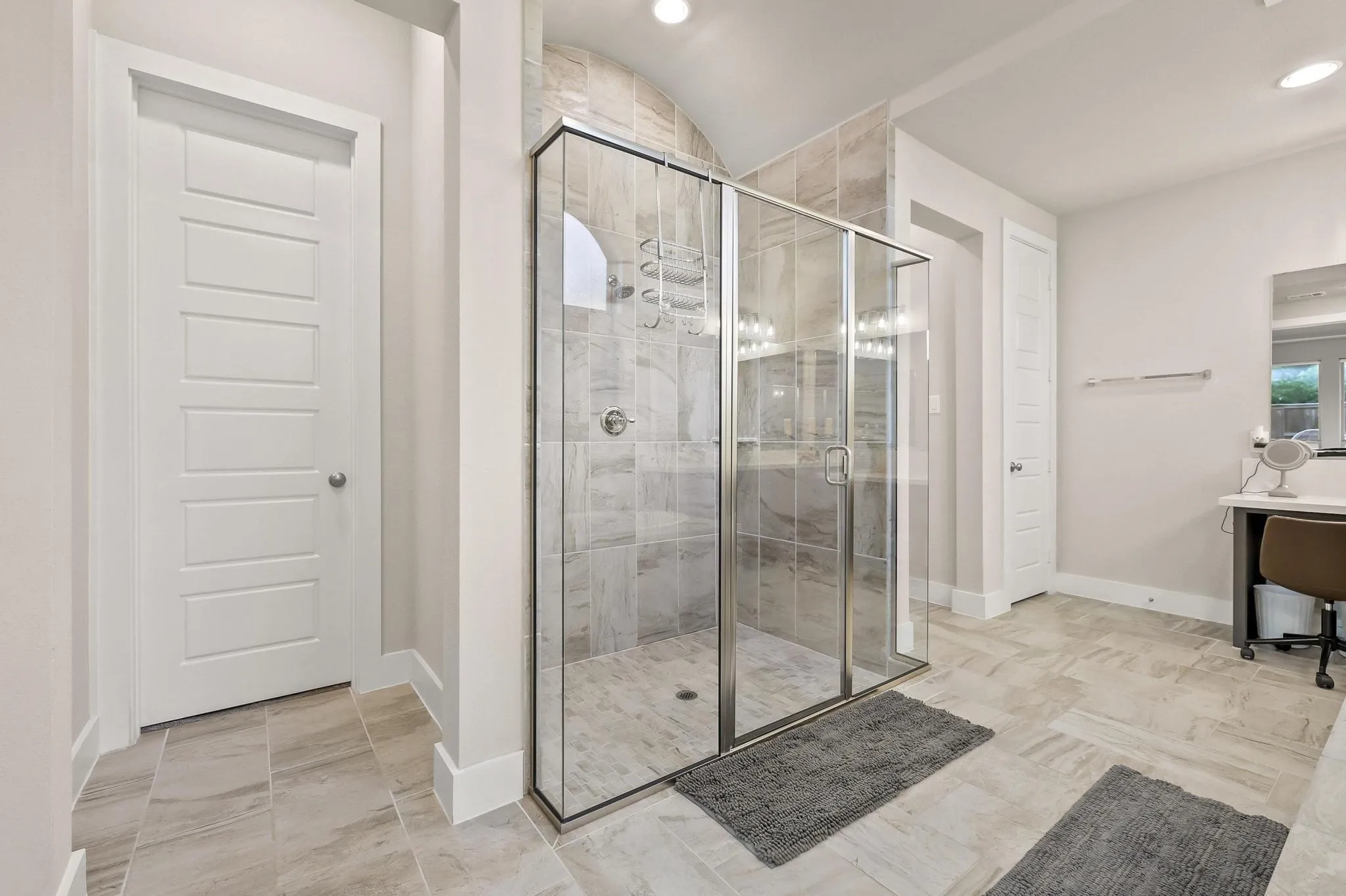 Single Family Residence For Sale in Grayson County , 1732 Cannon Street, Van Alstyne, Texas 75495, 4 Bedroom, 4 Bathroom, 3 Garage spaces, 3,191 Sqft, built in 2022, mls#21314487, Real Estate Agent in Van Alstyne, Homes For Sale in Grayson county, Homes For Sale in Van Alstyne, Realtor in Van Alstyne Texas, Real Estate Brokerage Independent Realty Texas, Luminita Cordes Realtor