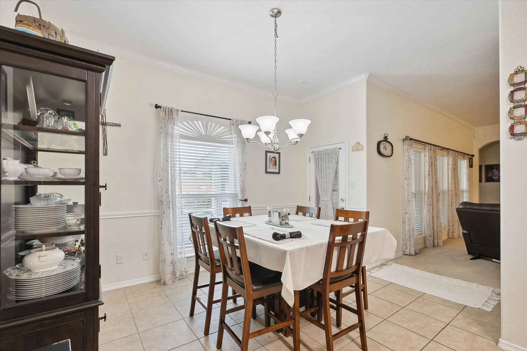 Open dining area