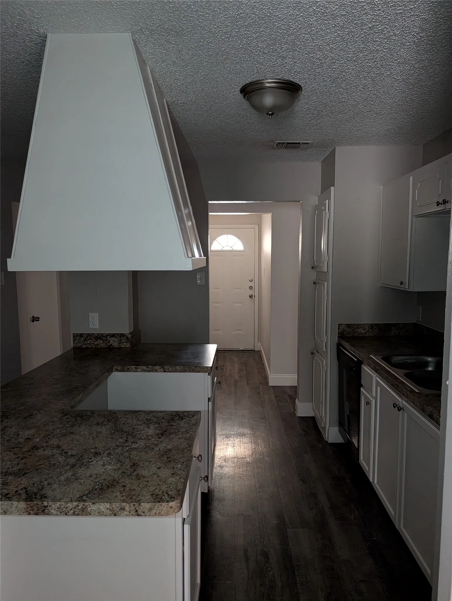 Single Family Residence For Rent in Tarrant County , 1116 Cindy Street, Crowley, Texas 76036, 3 Bedroom, 2 Bathroom, 2 Garage spaces, 1,414 Sqft, built in 1976, mls#21318474, Real Estate Agent in Crowley, Homes For Rent in Tarrant county, Homes For Rent in Crowley, Realtor in Crowley Texas, Real Estate Brokerage Independent Realty Texas, Luminita Cordes Realtor