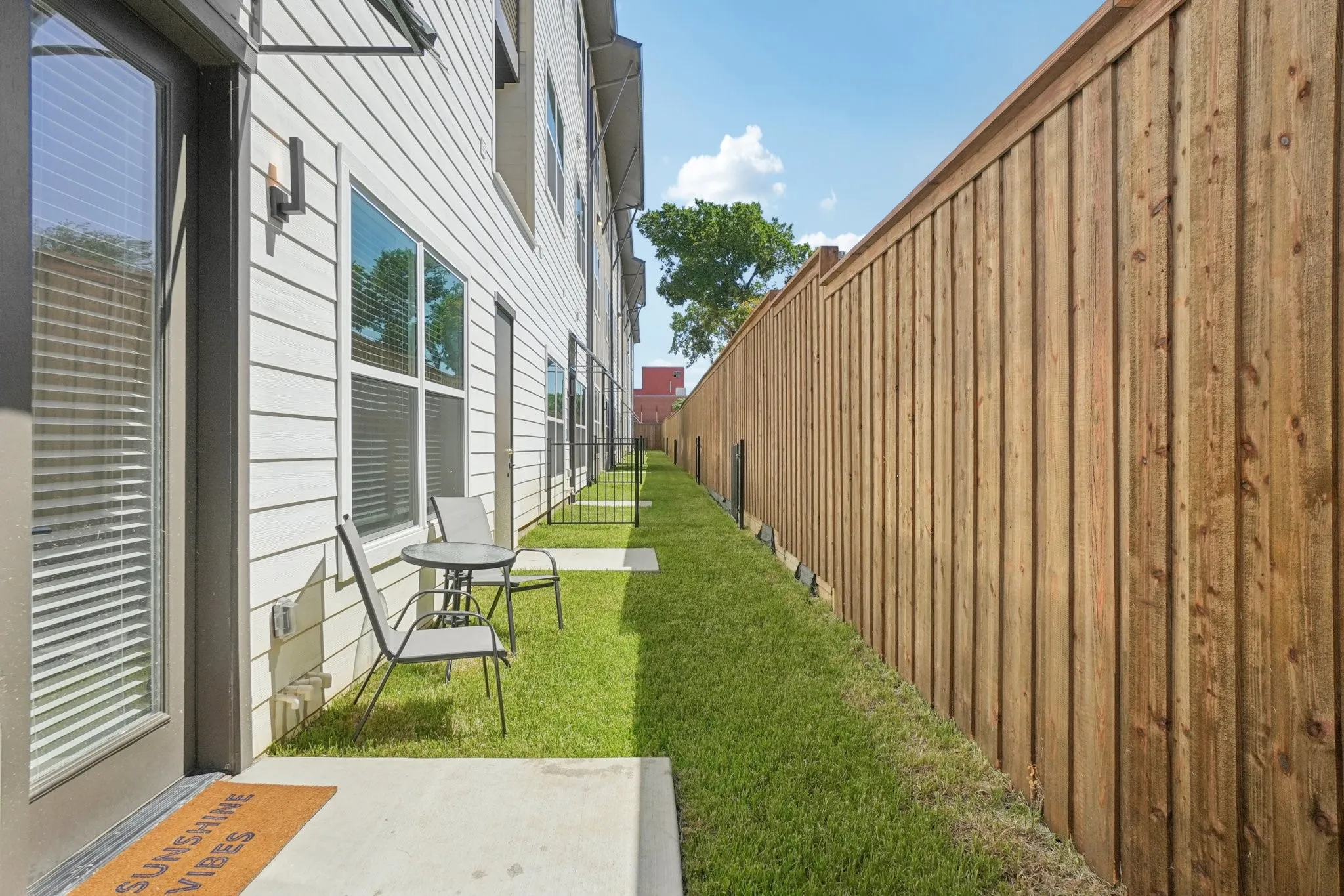 Apartment For Rent in Dallas County , 6418 Maple Avenue 309, Dallas, Texas 75235, 1 Bedroom, 1 Bathroom, Garage spaces, 641 Sqft, built in 2023, mls#21318487, Real Estate Agent in Dallas, Homes For Rent in Dallas county, Homes For Rent in Dallas, Realtor in Dallas Texas, Real Estate Brokerage Independent Realty Texas, Luminita Cordes Realtor