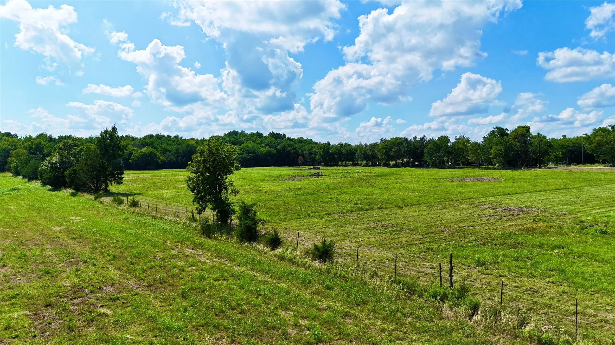Improved Land For Sale in Hunt County , 0 CR 3229 Road, Lone Oak, Texas 75453, 0, 0, Garage spaces, 0 Sqft, built in 0, mls#21317382, Real Estate Agent in Lone Oak, Homes For Sale in Hunt county, Homes For Sale in Lone Oak, Realtor in Lone Oak Texas, Real Estate Brokerage Independent Realty Texas, Luminita Cordes Realtor