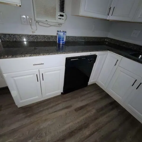 Duplex For Rent in Ellis County , 801 NW Main Street, Ennis, Texas 75119, 1 Bedroom, 1 Bathroom, Garage spaces, 700 Sqft, built in 1920, Price $1,125, mls#21318490, Real Estate Agent in Ennis, Homes For Rent in Ellis county, Homes For Rent in Ennis, Realtor in Ennis Texas, Real Estate Brokerage Independent Realty Texas, Luminita Cordes Realtor