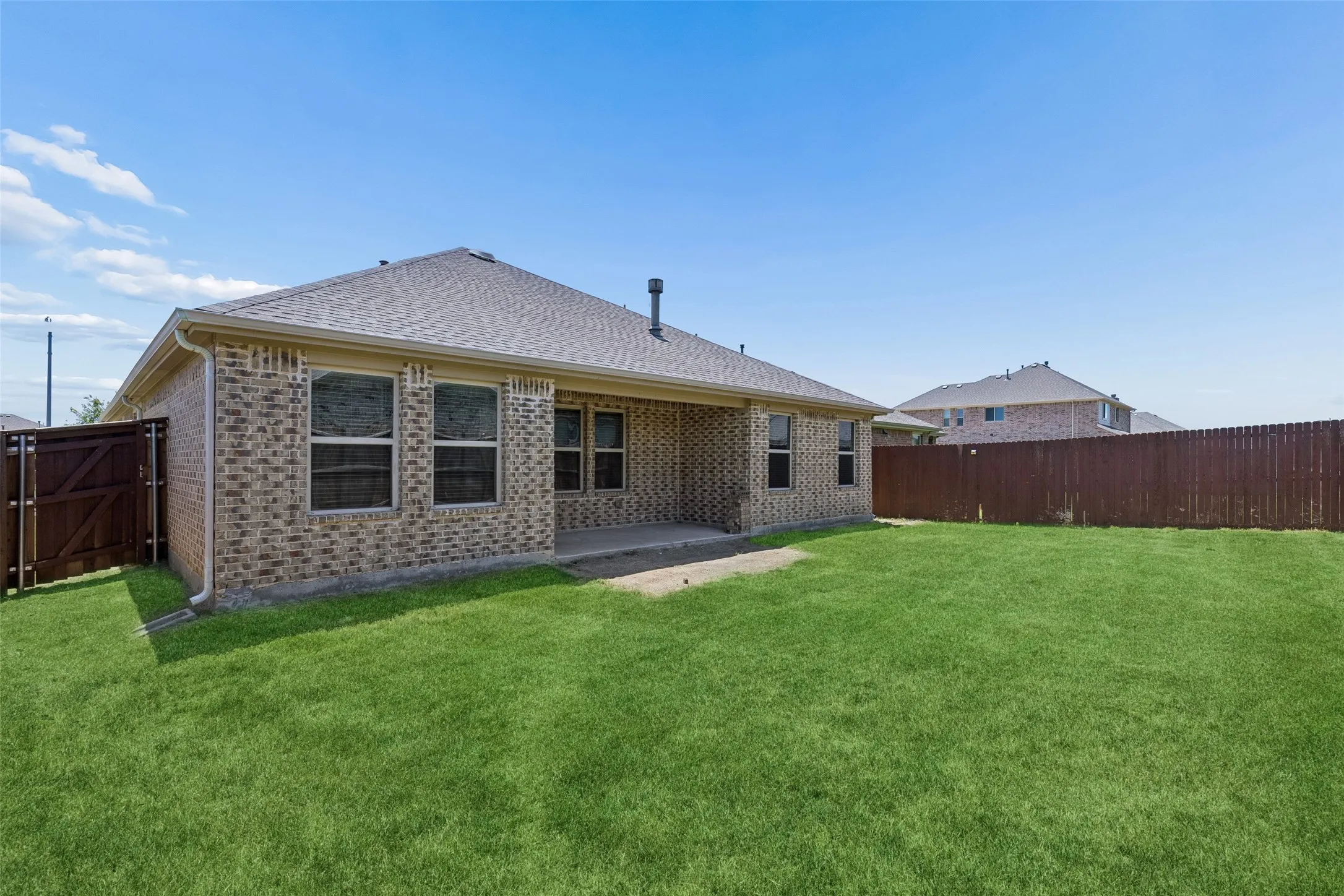 Single Family Residence For Sale in Tarrant County , 9105 Silver Dollar Drive, Fort Worth, Texas 76131, 4 Bedroom, 3 Bathroom, 2 Garage spaces, 2,868 Sqft, built in 2018, mls#21317683, Real Estate Agent in Fort Worth, Homes For Sale in Tarrant county, Homes For Sale in Fort Worth, Realtor in Fort Worth Texas, Real Estate Brokerage Independent Realty Texas, Luminita Cordes Realtor