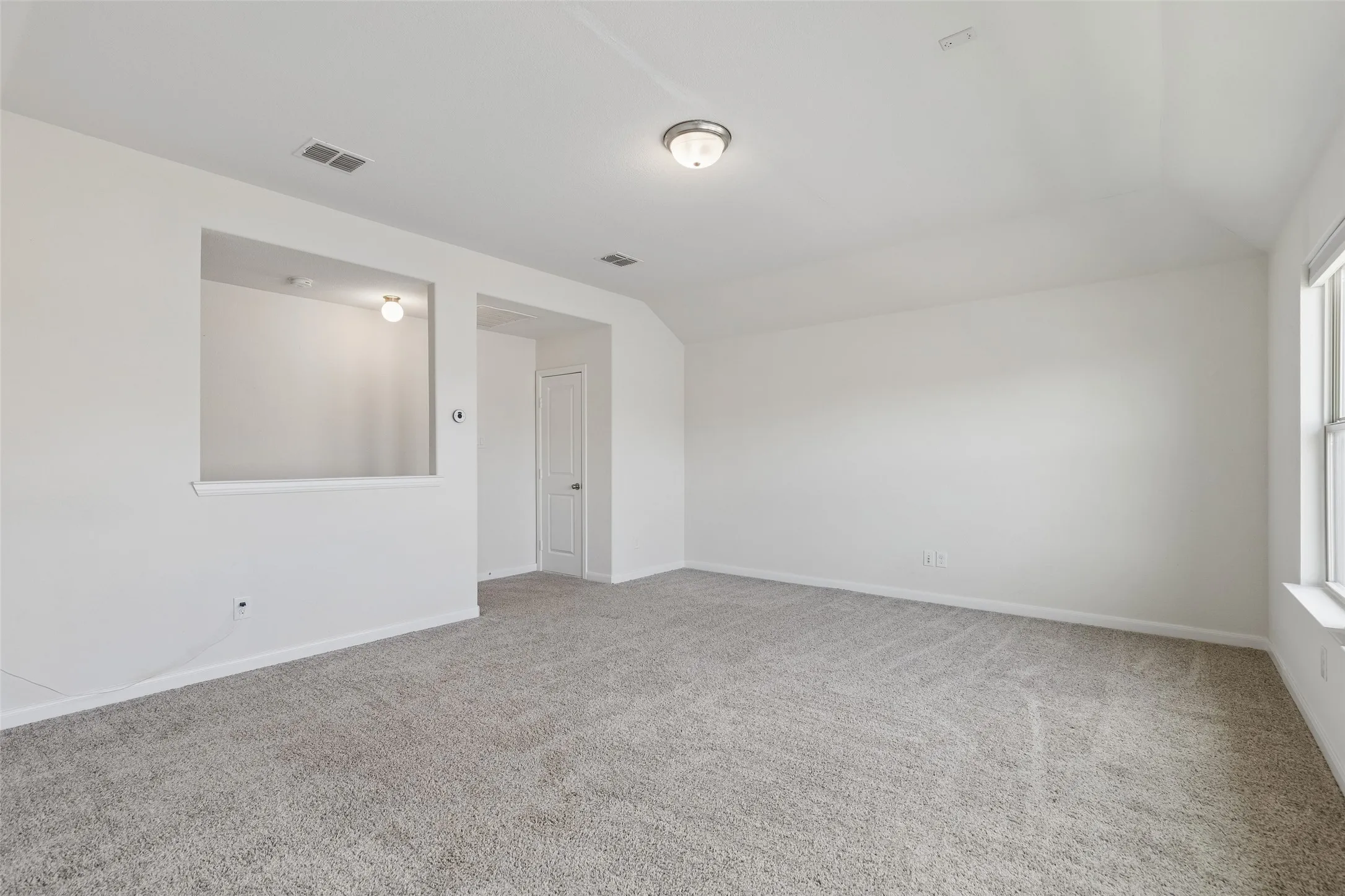 Single Family Residence For Sale in Tarrant County , 9105 Silver Dollar Drive, Fort Worth, Texas 76131, 4 Bedroom, 3 Bathroom, 2 Garage spaces, 2,868 Sqft, built in 2018, mls#21317683, Real Estate Agent in Fort Worth, Homes For Sale in Tarrant county, Homes For Sale in Fort Worth, Realtor in Fort Worth Texas, Real Estate Brokerage Independent Realty Texas, Luminita Cordes Realtor