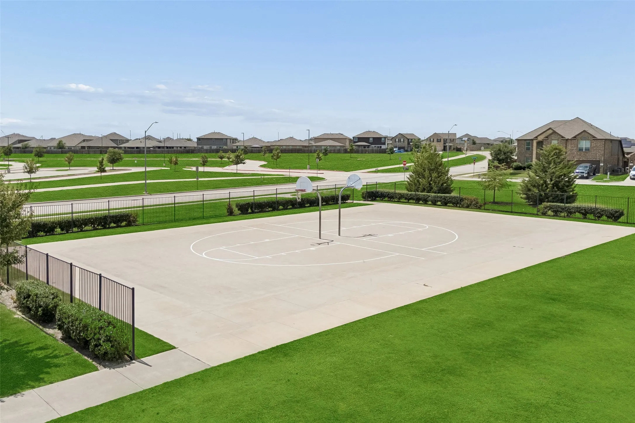 Single Family Residence For Sale in Tarrant County , 9105 Silver Dollar Drive, Fort Worth, Texas 76131, 4 Bedroom, 3 Bathroom, 2 Garage spaces, 2,868 Sqft, built in 2018, mls#21317683, Real Estate Agent in Fort Worth, Homes For Sale in Tarrant county, Homes For Sale in Fort Worth, Realtor in Fort Worth Texas, Real Estate Brokerage Independent Realty Texas, Luminita Cordes Realtor