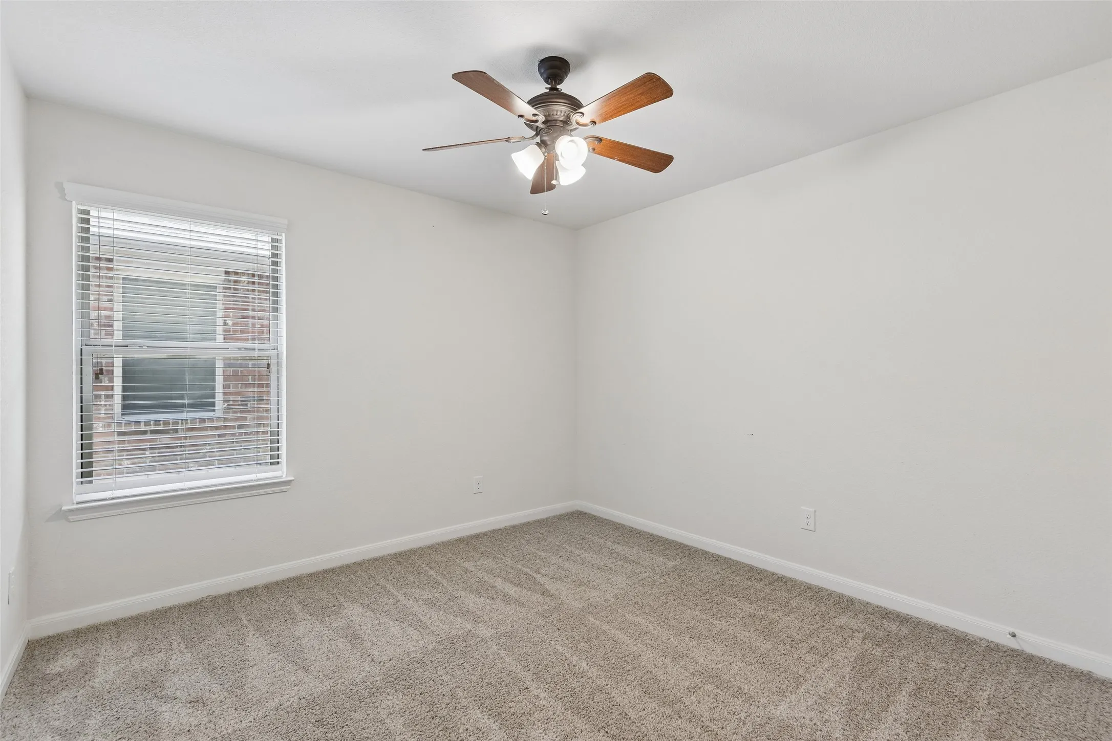 Single Family Residence For Sale in Tarrant County , 9105 Silver Dollar Drive, Fort Worth, Texas 76131, 4 Bedroom, 3 Bathroom, 2 Garage spaces, 2,868 Sqft, built in 2018, mls#21317683, Real Estate Agent in Fort Worth, Homes For Sale in Tarrant county, Homes For Sale in Fort Worth, Realtor in Fort Worth Texas, Real Estate Brokerage Independent Realty Texas, Luminita Cordes Realtor
