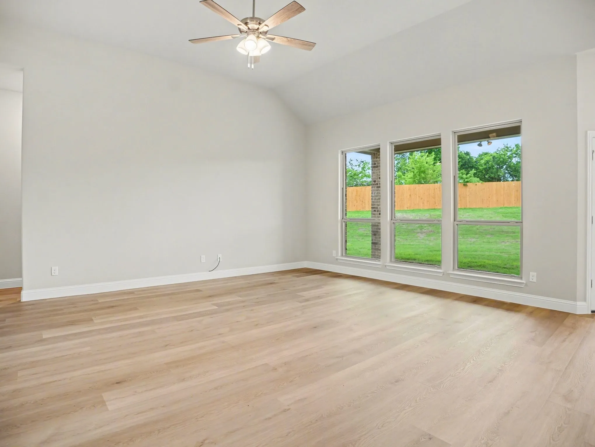 Single Family Residence For Sale in Dallas County , 1027 Ella Drive, De Soto, Texas 75115, 4 Bedroom, 3 Bathroom, 2 Garage spaces, 2,666 Sqft, built in 2026, mls#21318496, Real Estate Agent in De Soto, Homes For Sale in Dallas county, Homes For Sale in De Soto, Realtor in De Soto Texas, Real Estate Brokerage Independent Realty Texas, Luminita Cordes Realtor