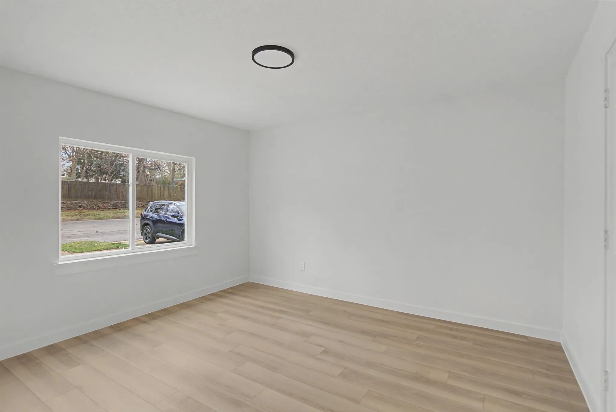 Single Family Residence For Sale in Grayson County , 1411 W Gandy Street, Denison, Texas 75020, 5 Bedroom, 3 Bathroom, Garage spaces, 2,240 Sqft, built in 1940, mls#21318504, Real Estate Agent in Denison, Homes For Sale in Grayson county, Homes For Sale in Denison, Realtor in Denison Texas, Real Estate Brokerage Independent Realty Texas, Luminita Cordes Realtor