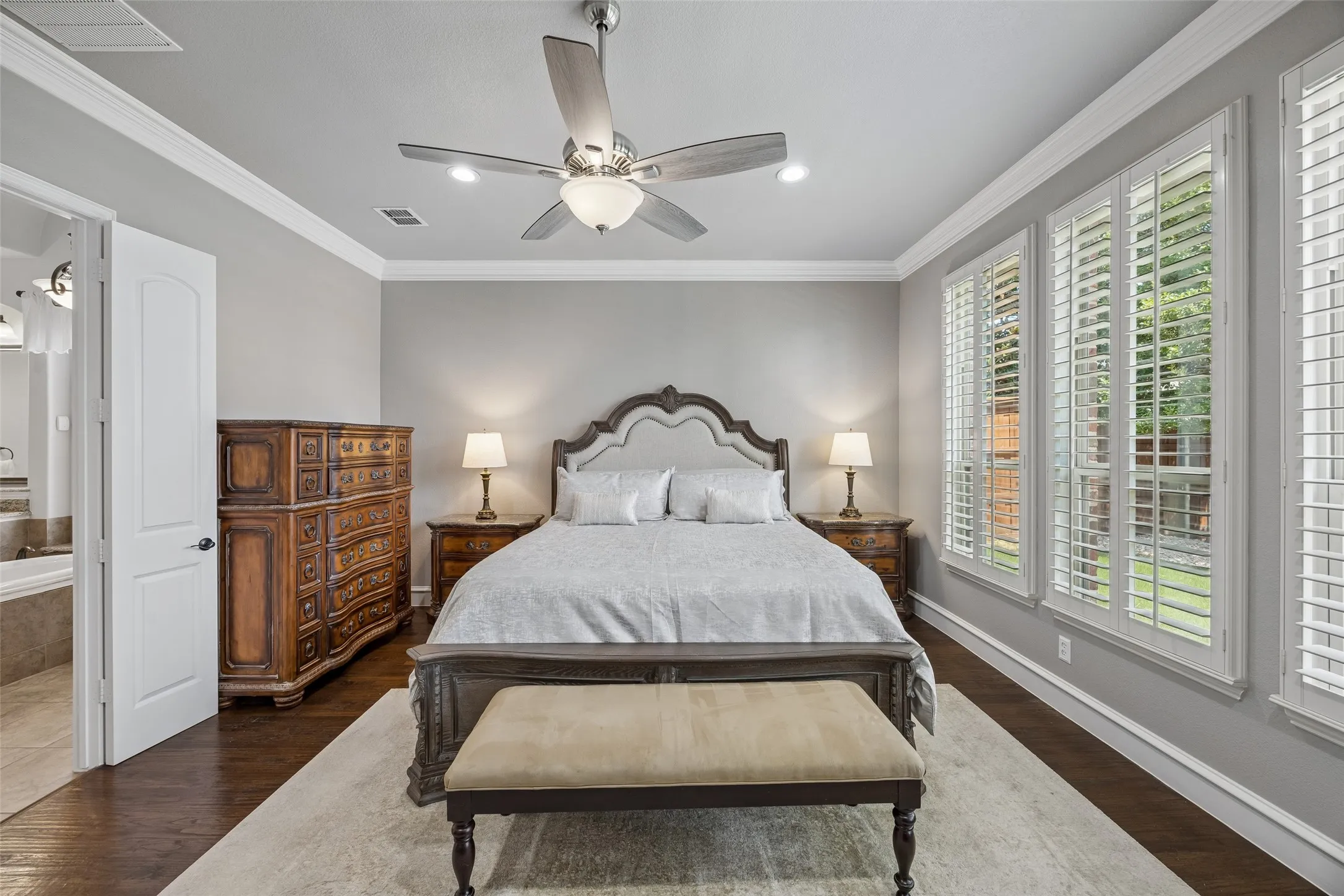 Single Family Residence For Sale in Denton County , 3777 Ferndale Lane, Frisco, Texas 75034, 4 Bedroom, 4 Bathroom, 3 Garage spaces, 3,786 Sqft, built in 2011, mls#21318178, Real Estate Agent in Frisco, Homes For Sale in Denton county, Homes For Sale in Frisco, Realtor in Frisco Texas, Real Estate Brokerage Independent Realty Texas, Luminita Cordes Realtor