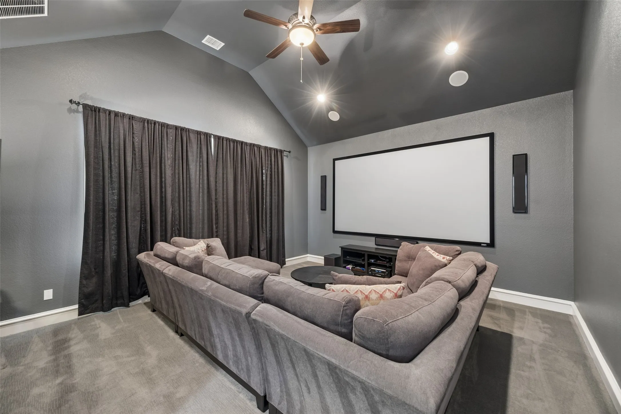 Single Family Residence For Sale in Denton County , 3777 Ferndale Lane, Frisco, Texas 75034, 4 Bedroom, 4 Bathroom, 3 Garage spaces, 3,786 Sqft, built in 2011, mls#21318178, Real Estate Agent in Frisco, Homes For Sale in Denton county, Homes For Sale in Frisco, Realtor in Frisco Texas, Real Estate Brokerage Independent Realty Texas, Luminita Cordes Realtor