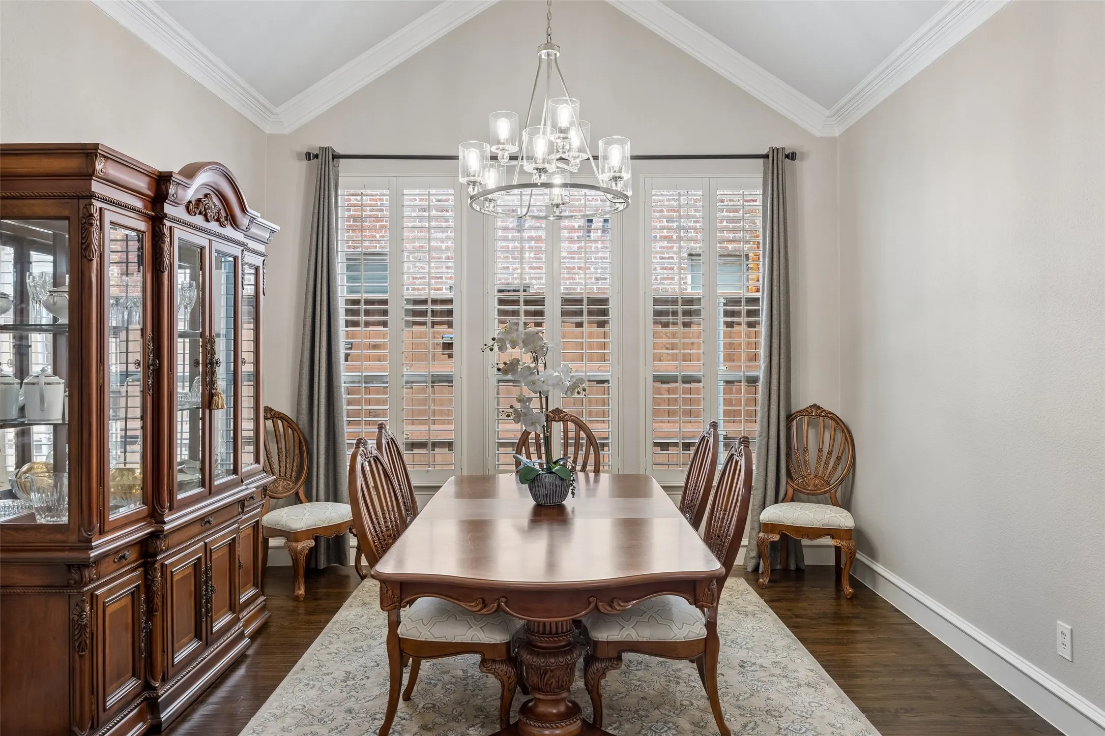 Single Family Residence For Sale in Denton County , 3777 Ferndale Lane, Frisco, Texas 75034, 4 Bedroom, 4 Bathroom, 3 Garage spaces, 3,786 Sqft, built in 2011, mls#21318178, Real Estate Agent in Frisco, Homes For Sale in Denton county, Homes For Sale in Frisco, Realtor in Frisco Texas, Real Estate Brokerage Independent Realty Texas, Luminita Cordes Realtor