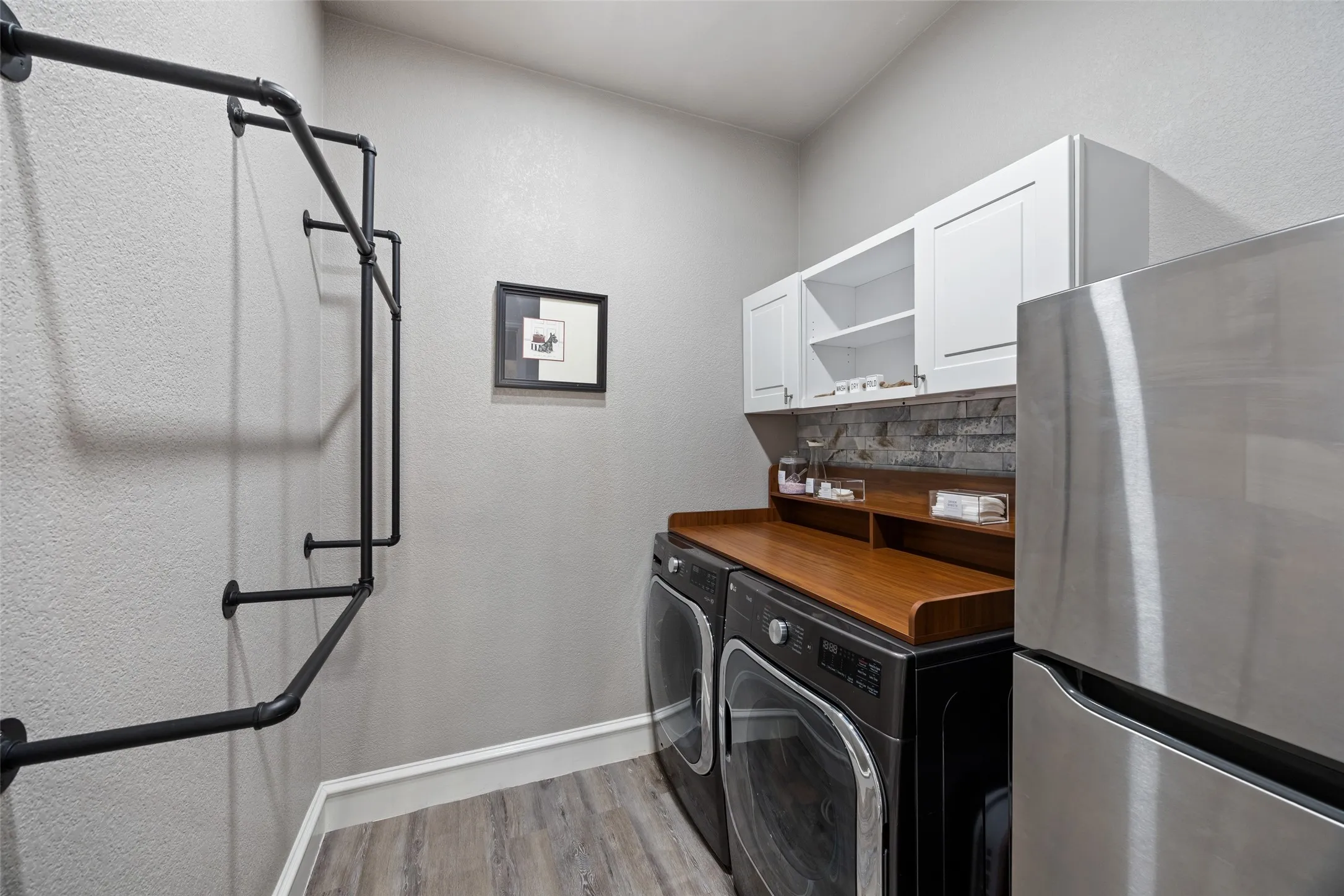 Single Family Residence For Sale in Denton County , 3777 Ferndale Lane, Frisco, Texas 75034, 4 Bedroom, 4 Bathroom, 3 Garage spaces, 3,786 Sqft, built in 2011, mls#21318178, Real Estate Agent in Frisco, Homes For Sale in Denton county, Homes For Sale in Frisco, Realtor in Frisco Texas, Real Estate Brokerage Independent Realty Texas, Luminita Cordes Realtor