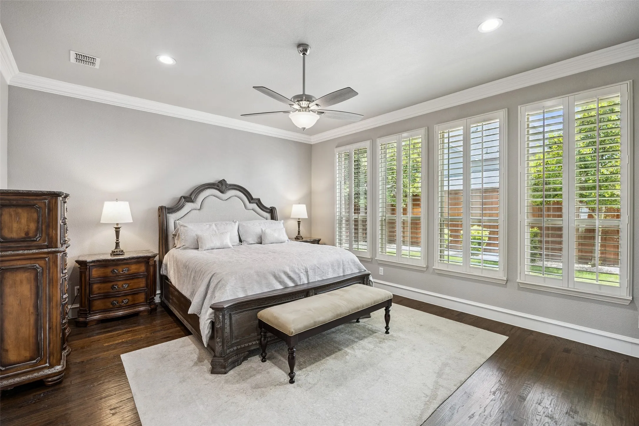 Single Family Residence For Sale in Denton County , 3777 Ferndale Lane, Frisco, Texas 75034, 4 Bedroom, 4 Bathroom, 3 Garage spaces, 3,786 Sqft, built in 2011, mls#21318178, Real Estate Agent in Frisco, Homes For Sale in Denton county, Homes For Sale in Frisco, Realtor in Frisco Texas, Real Estate Brokerage Independent Realty Texas, Luminita Cordes Realtor