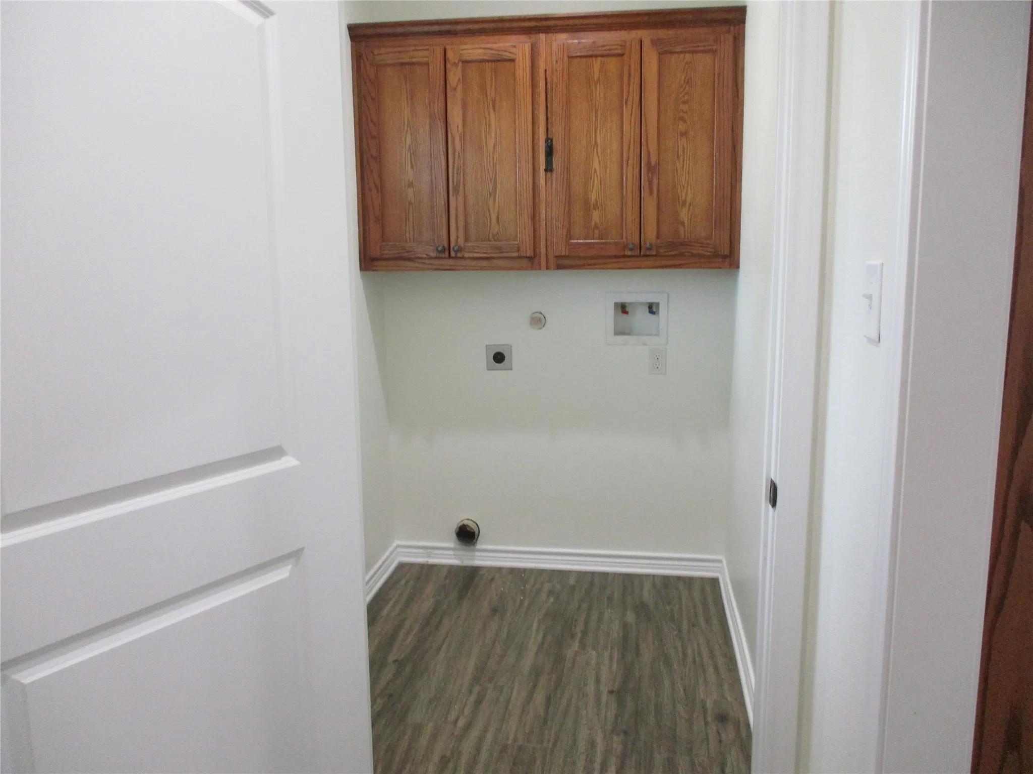 Single Family Residence For Sale in Rains County , 148 Mill Street, Emory, Texas 75440, 2 Bedroom, 2 Bathroom, Garage spaces, 1,214 Sqft, built in 2021, mls#21318523, Real Estate Agent in Emory, Homes For Sale in Rains county, Homes For Sale in Emory, Realtor in Emory Texas, Real Estate Brokerage Independent Realty Texas, Luminita Cordes Realtor