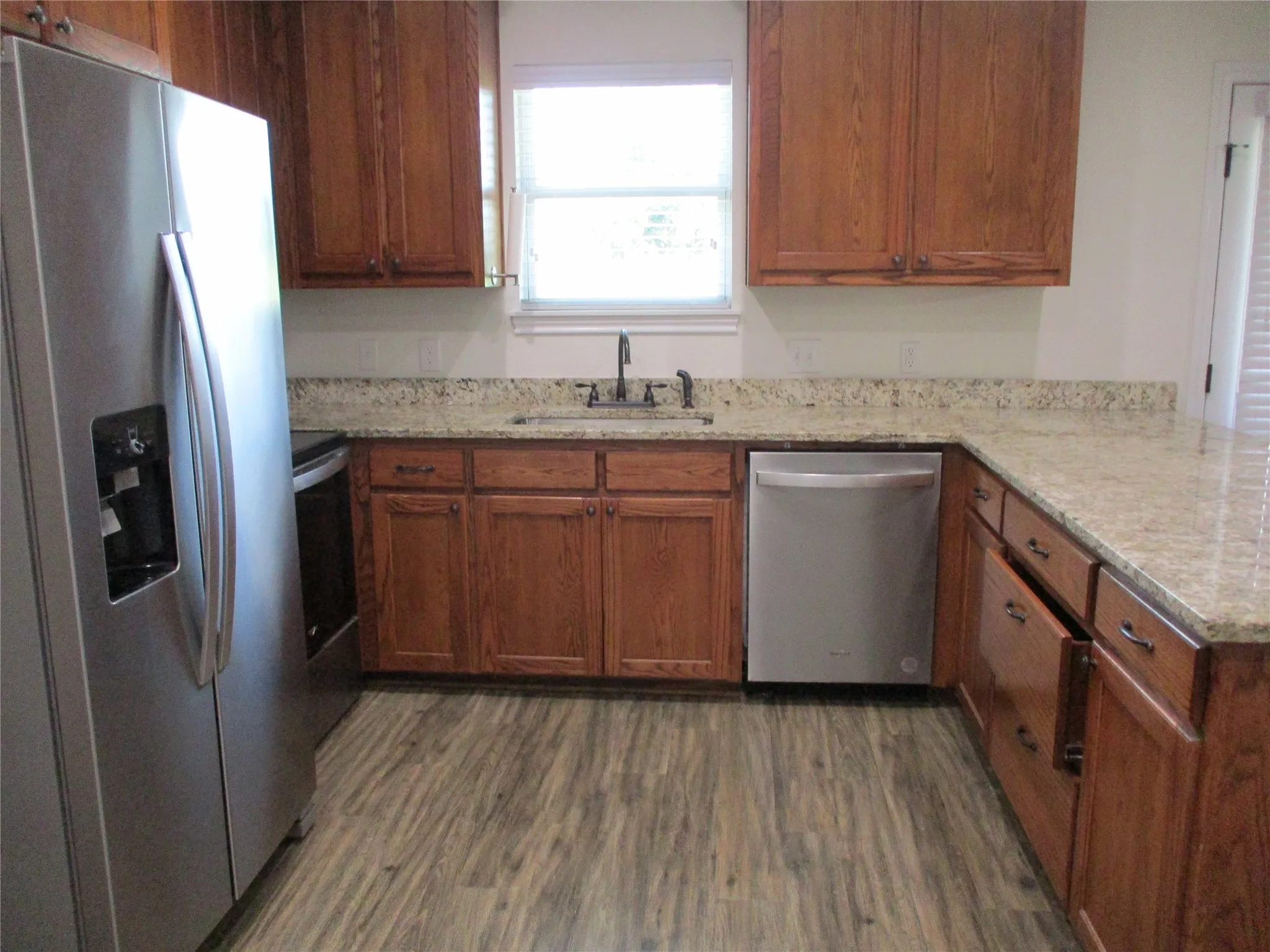 Single Family Residence For Sale in Rains County , 148 Mill Street, Emory, Texas 75440, 2 Bedroom, 2 Bathroom, Garage spaces, 1,214 Sqft, built in 2021, mls#21318523, Real Estate Agent in Emory, Homes For Sale in Rains county, Homes For Sale in Emory, Realtor in Emory Texas, Real Estate Brokerage Independent Realty Texas, Luminita Cordes Realtor