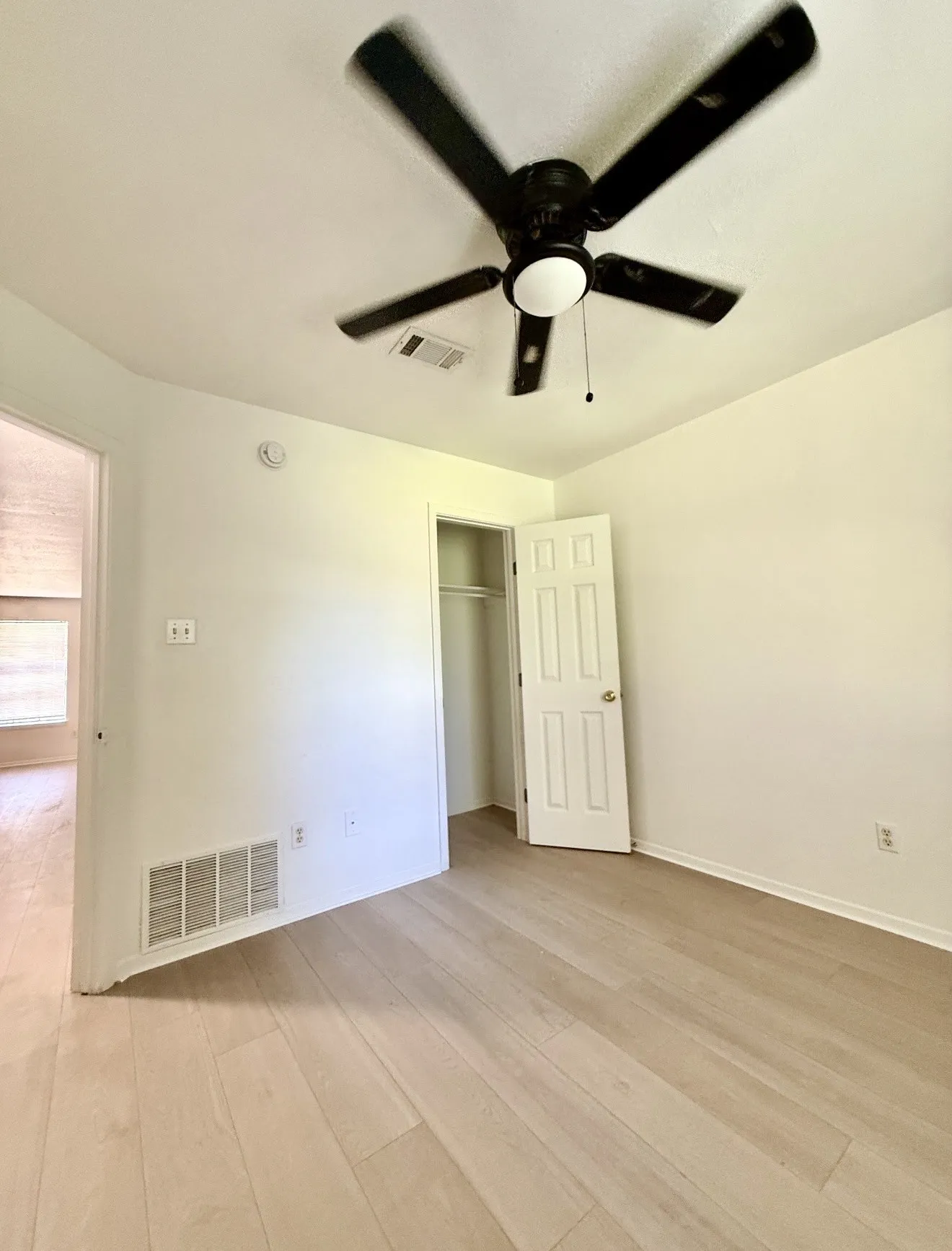 Duplex For Sale in Bell County , 506 W Green Avenue, Killeen, Texas 76541, 4 Bedroom, 2 Bathroom, Garage spaces, 0 Sqft, built in 1998, mls#21318526, Real Estate Agent in Killeen, Homes For Sale in Bell county, Homes For Sale in Killeen, Realtor in Killeen Texas, Real Estate Brokerage Independent Realty Texas, Luminita Cordes Realtor