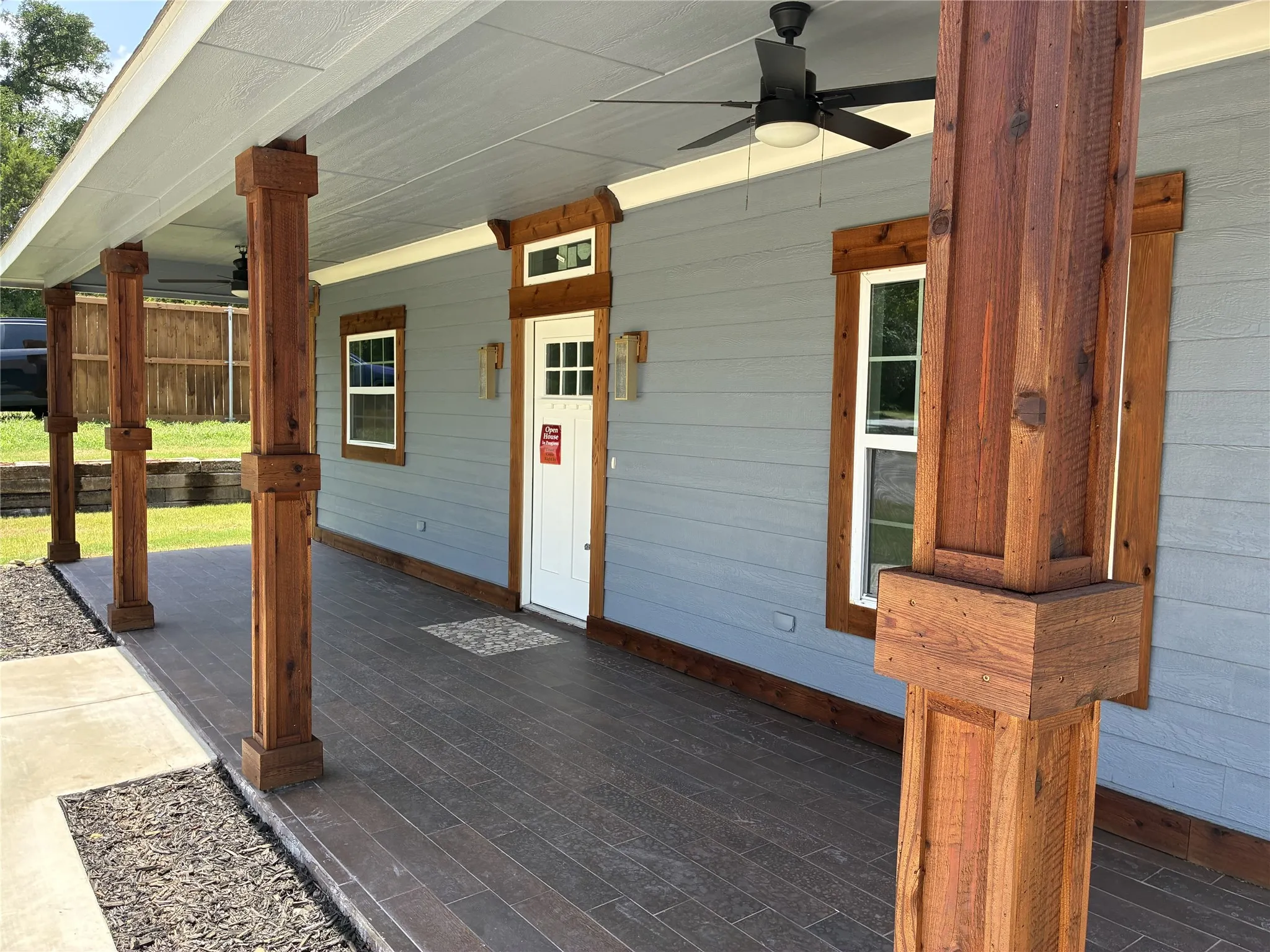 Single Family Residence For Sale in Hood County , 800 Crow Court, Granbury, Texas 76048, 3 Bedroom, 2 Bathroom, Garage spaces, 1,796 Sqft, built in 2026, mls#21316214, Real Estate Agent in Granbury, Homes For Sale in Hood county, Homes For Sale in Granbury, Realtor in Granbury Texas, Real Estate Brokerage Independent Realty Texas, Luminita Cordes Realtor