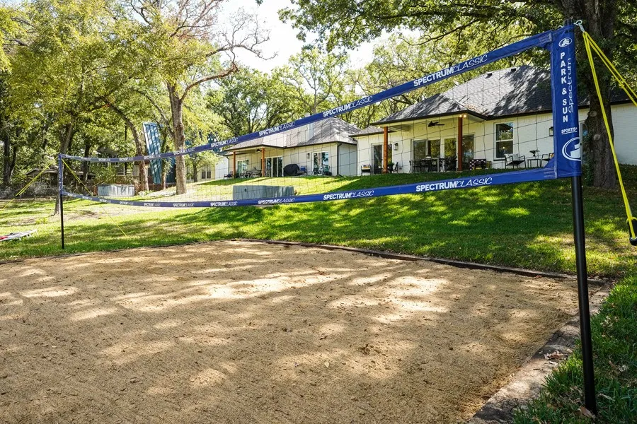 Single Family Residence For Sale in Henderson County , 219 Ben Lacy Drive, Gun Barrel City, Texas 75156, 3 Bedroom, 2 Bathroom, 2 Garage spaces, 1,820 Sqft, built in 2022, mls#21318533, Real Estate Agent in Gun Barrel City, Homes For Sale in Henderson county, Homes For Sale in Gun Barrel City, Realtor in Gun Barrel City Texas, Real Estate Brokerage Independent Realty Texas, Luminita Cordes Realtor