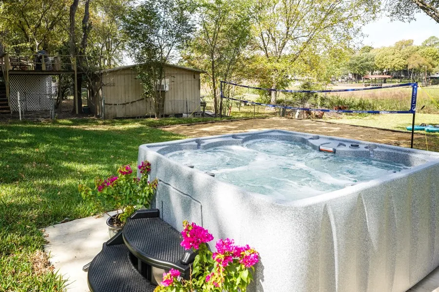 Single Family Residence For Sale in Henderson County , 219 Ben Lacy Drive, Gun Barrel City, Texas 75156, 3 Bedroom, 2 Bathroom, 2 Garage spaces, 1,820 Sqft, built in 2022, mls#21318533, Real Estate Agent in Gun Barrel City, Homes For Sale in Henderson county, Homes For Sale in Gun Barrel City, Realtor in Gun Barrel City Texas, Real Estate Brokerage Independent Realty Texas, Luminita Cordes Realtor