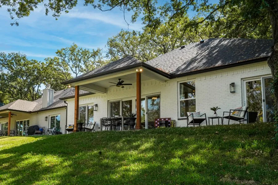 Single Family Residence For Sale in Henderson County , 219 Ben Lacy Drive, Gun Barrel City, Texas 75156, 3 Bedroom, 2 Bathroom, 2 Garage spaces, 1,820 Sqft, built in 2022, mls#21318533, Real Estate Agent in Gun Barrel City, Homes For Sale in Henderson county, Homes For Sale in Gun Barrel City, Realtor in Gun Barrel City Texas, Real Estate Brokerage Independent Realty Texas, Luminita Cordes Realtor