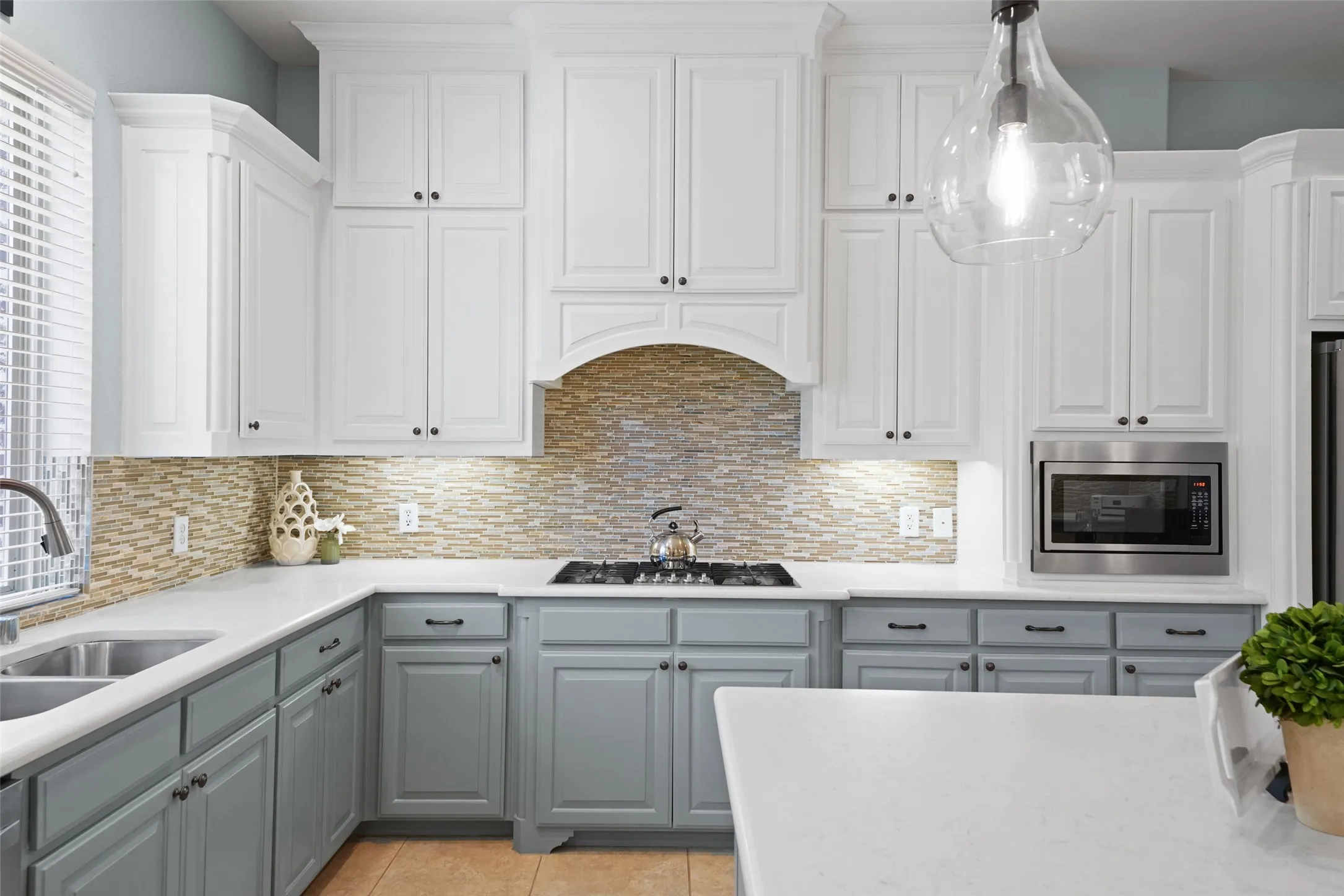 Single Family Residence For Sale in Collin County , 8747 Kelvington Drive, Frisco, Texas 75035, 4 Bedroom, 4 Bathroom, 3 Garage spaces, 3,435 Sqft, built in 2011, mls#21283416, Real Estate Agent in Frisco, Homes For Sale in Collin county, Homes For Sale in Frisco, Realtor in Frisco Texas, Real Estate Brokerage Independent Realty Texas, Luminita Cordes Realtor