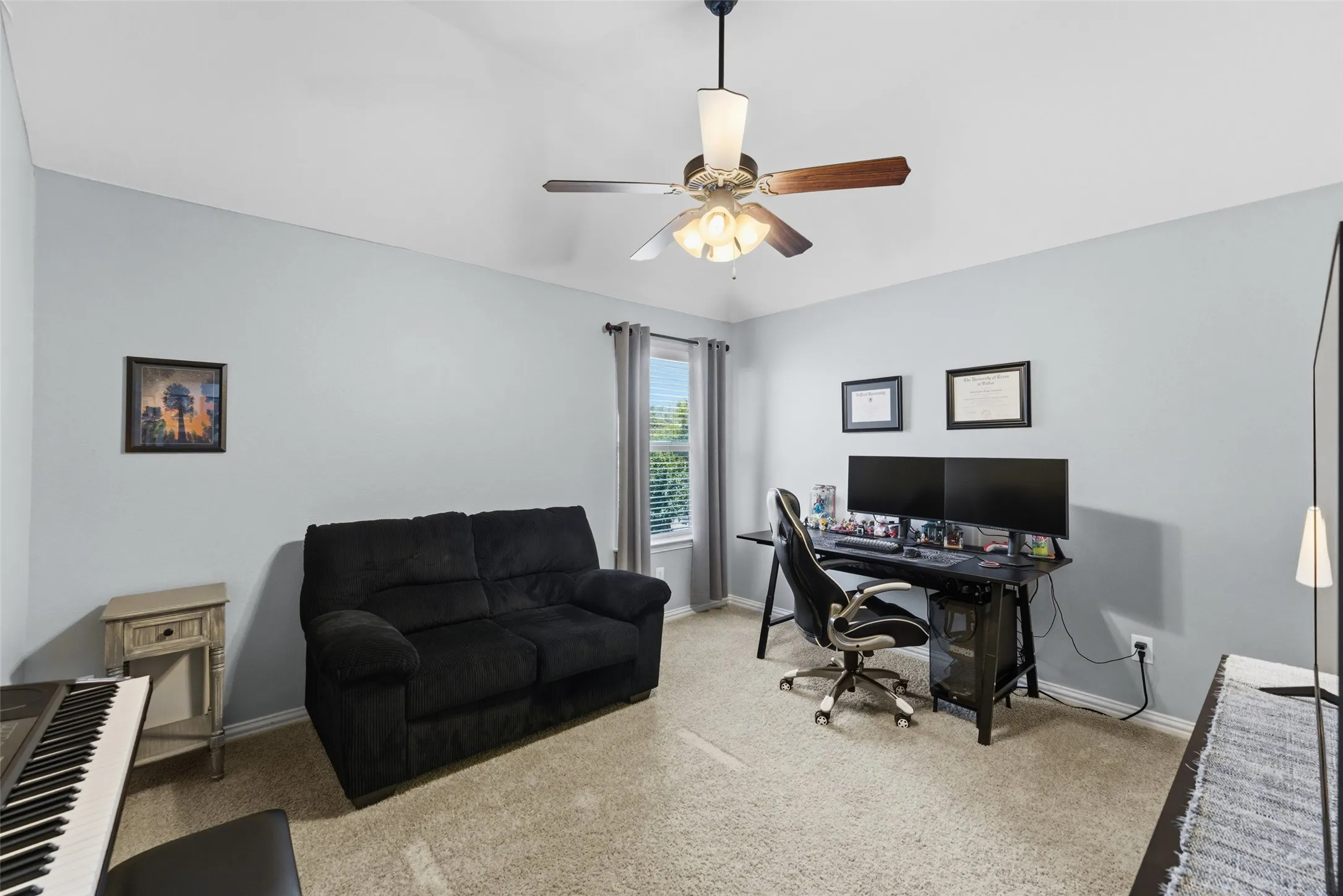 Single Family Residence For Sale in Collin County , 8747 Kelvington Drive, Frisco, Texas 75035, 4 Bedroom, 4 Bathroom, 3 Garage spaces, 3,435 Sqft, built in 2011, mls#21283416, Real Estate Agent in Frisco, Homes For Sale in Collin county, Homes For Sale in Frisco, Realtor in Frisco Texas, Real Estate Brokerage Independent Realty Texas, Luminita Cordes Realtor