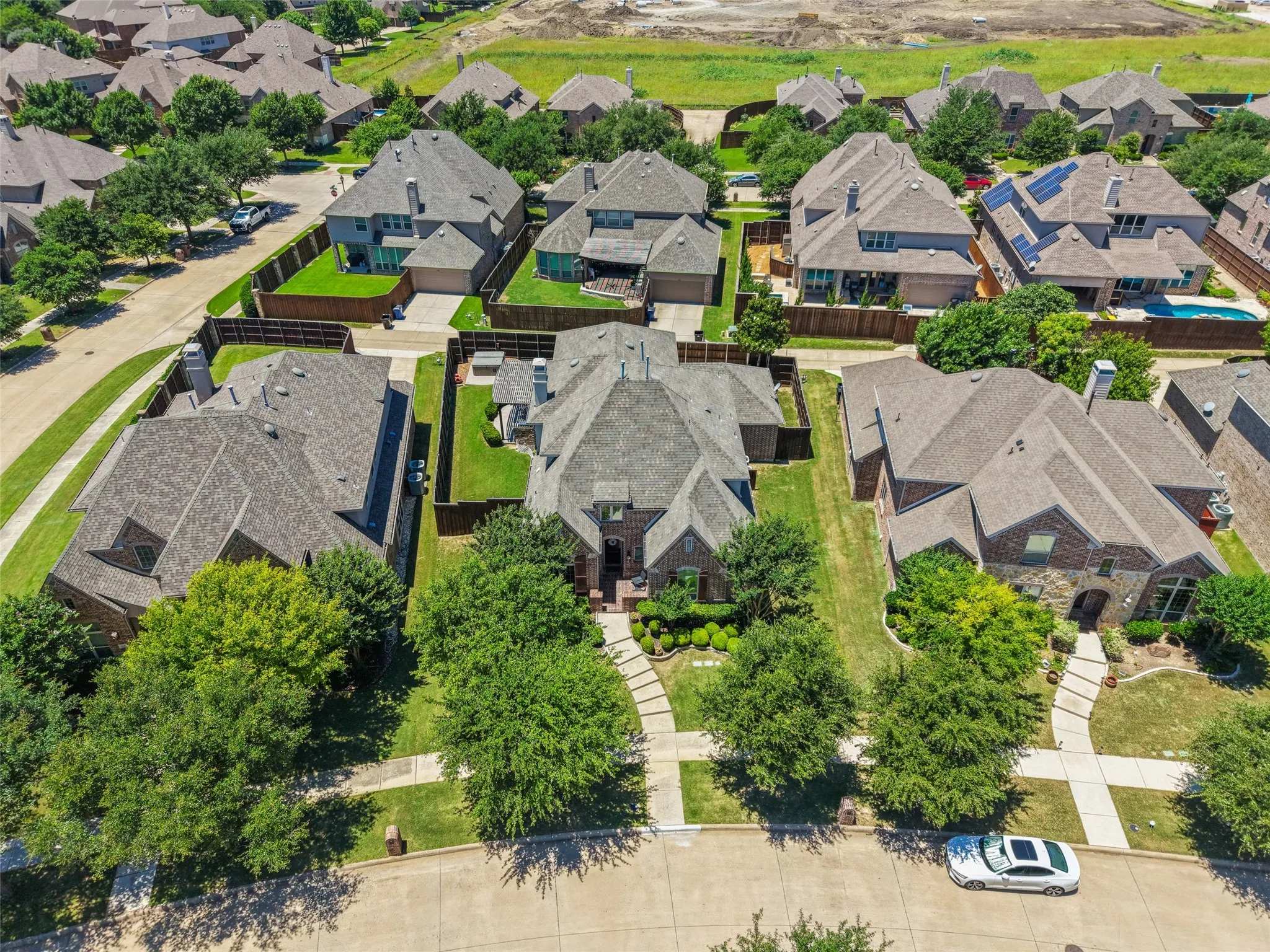 Single Family Residence For Sale in Collin County , 8747 Kelvington Drive, Frisco, Texas 75035, 4 Bedroom, 4 Bathroom, 3 Garage spaces, 3,435 Sqft, built in 2011, mls#21283416, Real Estate Agent in Frisco, Homes For Sale in Collin county, Homes For Sale in Frisco, Realtor in Frisco Texas, Real Estate Brokerage Independent Realty Texas, Luminita Cordes Realtor