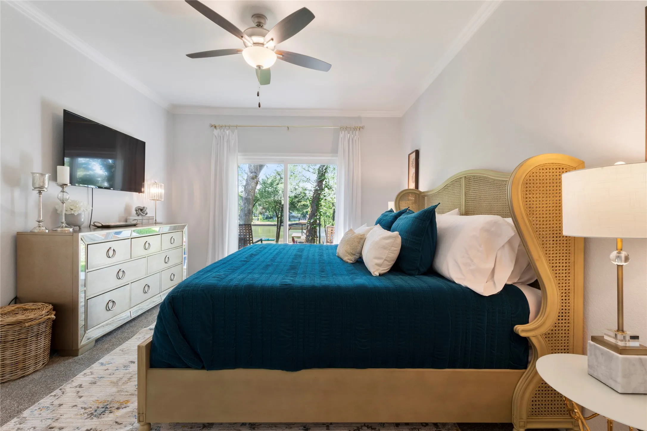 Single Family Residence For Sale in Henderson County , 225 Ben Lacy Drive, Gun Barrel City, Texas 75156, 3 Bedroom, 2 Bathroom, 2 Garage spaces, 1,572 Sqft, built in 2022, mls#21318557, Real Estate Agent in Gun Barrel City, Homes For Sale in Henderson county, Homes For Sale in Gun Barrel City, Realtor in Gun Barrel City Texas, Real Estate Brokerage Independent Realty Texas, Luminita Cordes Realtor