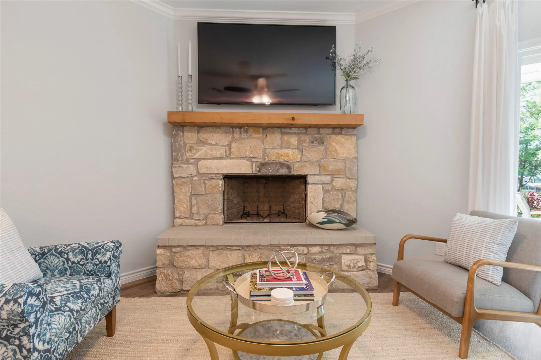 Single Family Residence For Sale in Henderson County , 225 Ben Lacy Drive, Gun Barrel City, Texas 75156, 3 Bedroom, 2 Bathroom, 2 Garage spaces, 1,572 Sqft, built in 2022, mls#21318557, Real Estate Agent in Gun Barrel City, Homes For Sale in Henderson county, Homes For Sale in Gun Barrel City, Realtor in Gun Barrel City Texas, Real Estate Brokerage Independent Realty Texas, Luminita Cordes Realtor