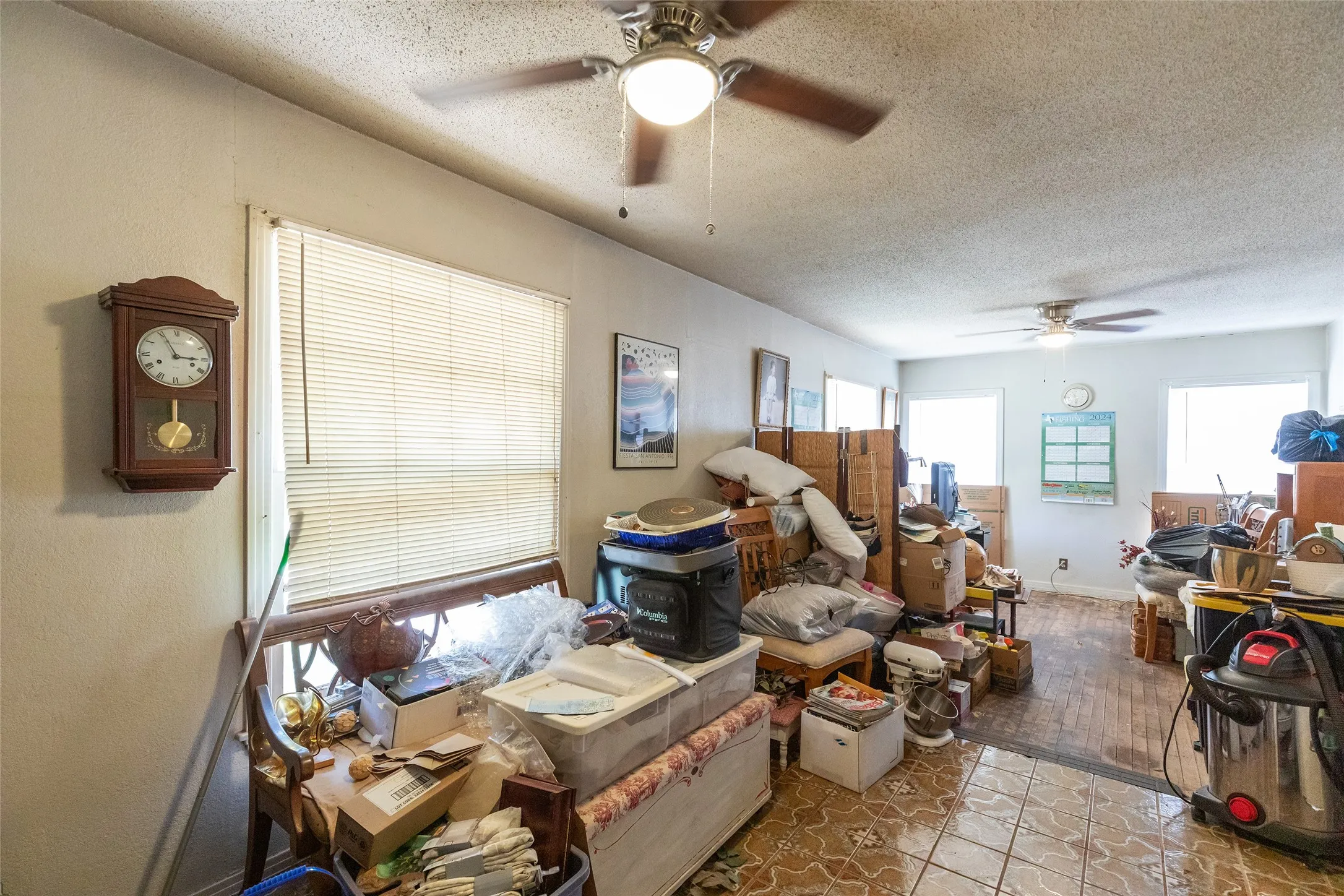 Single Family Residence For Sale in Taylor County , 1407 Herring, Merkel, Texas 79536, 2 Bedroom, 2 Bathroom, Garage spaces, 1,341 Sqft, built in 1956, mls#21318039, Real Estate Agent in Merkel, Homes For Sale in Taylor county, Homes For Sale in Merkel, Realtor in Merkel Texas, Real Estate Brokerage Independent Realty Texas, Luminita Cordes Realtor