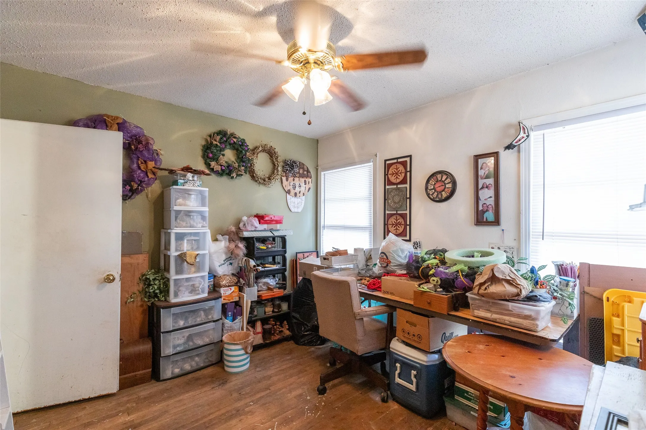 Single Family Residence For Sale in Taylor County , 1407 Herring, Merkel, Texas 79536, 2 Bedroom, 2 Bathroom, Garage spaces, 1,341 Sqft, built in 1956, mls#21318039, Real Estate Agent in Merkel, Homes For Sale in Taylor county, Homes For Sale in Merkel, Realtor in Merkel Texas, Real Estate Brokerage Independent Realty Texas, Luminita Cordes Realtor