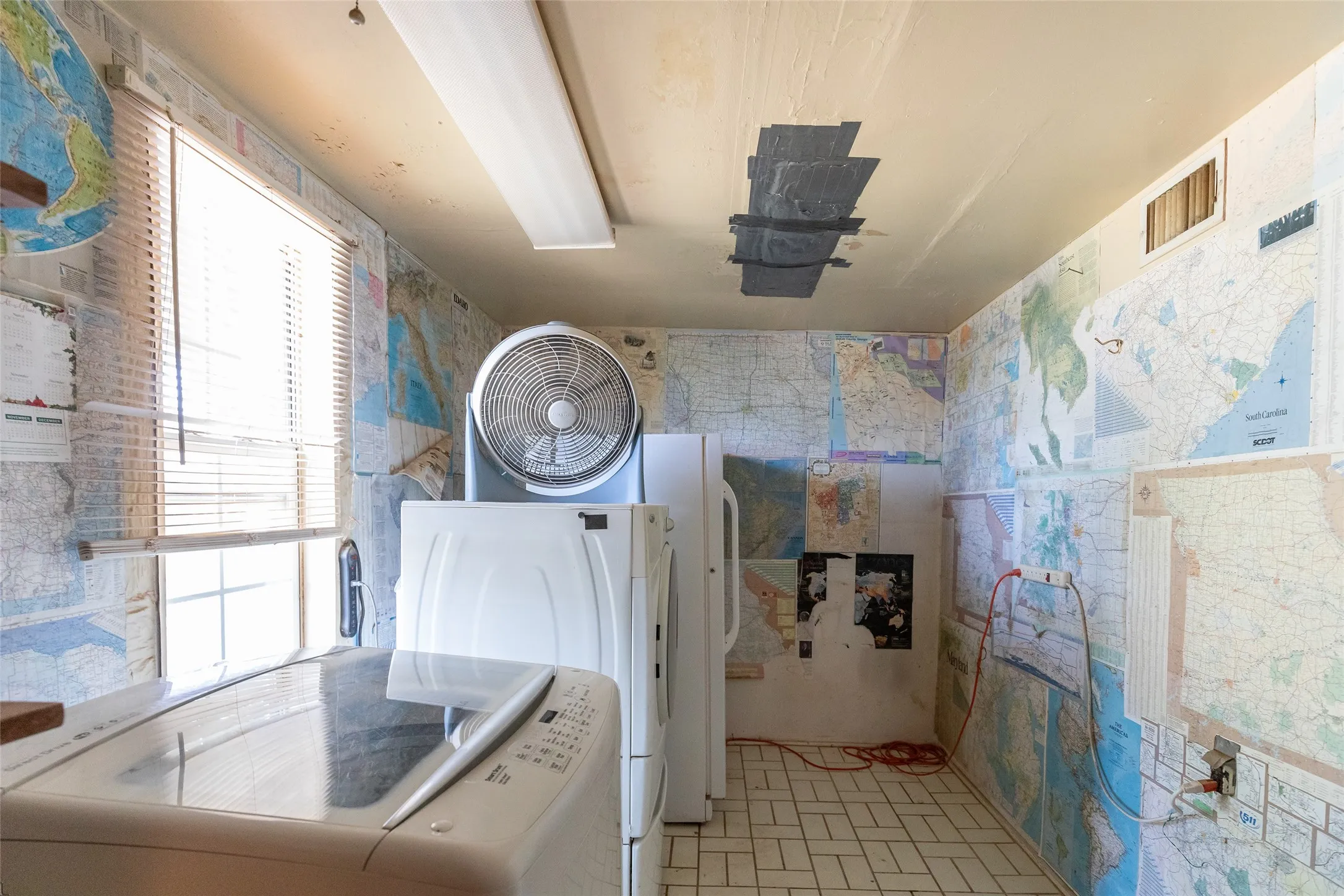 Single Family Residence For Sale in Taylor County , 1407 Herring, Merkel, Texas 79536, 2 Bedroom, 2 Bathroom, Garage spaces, 1,341 Sqft, built in 1956, mls#21318039, Real Estate Agent in Merkel, Homes For Sale in Taylor county, Homes For Sale in Merkel, Realtor in Merkel Texas, Real Estate Brokerage Independent Realty Texas, Luminita Cordes Realtor