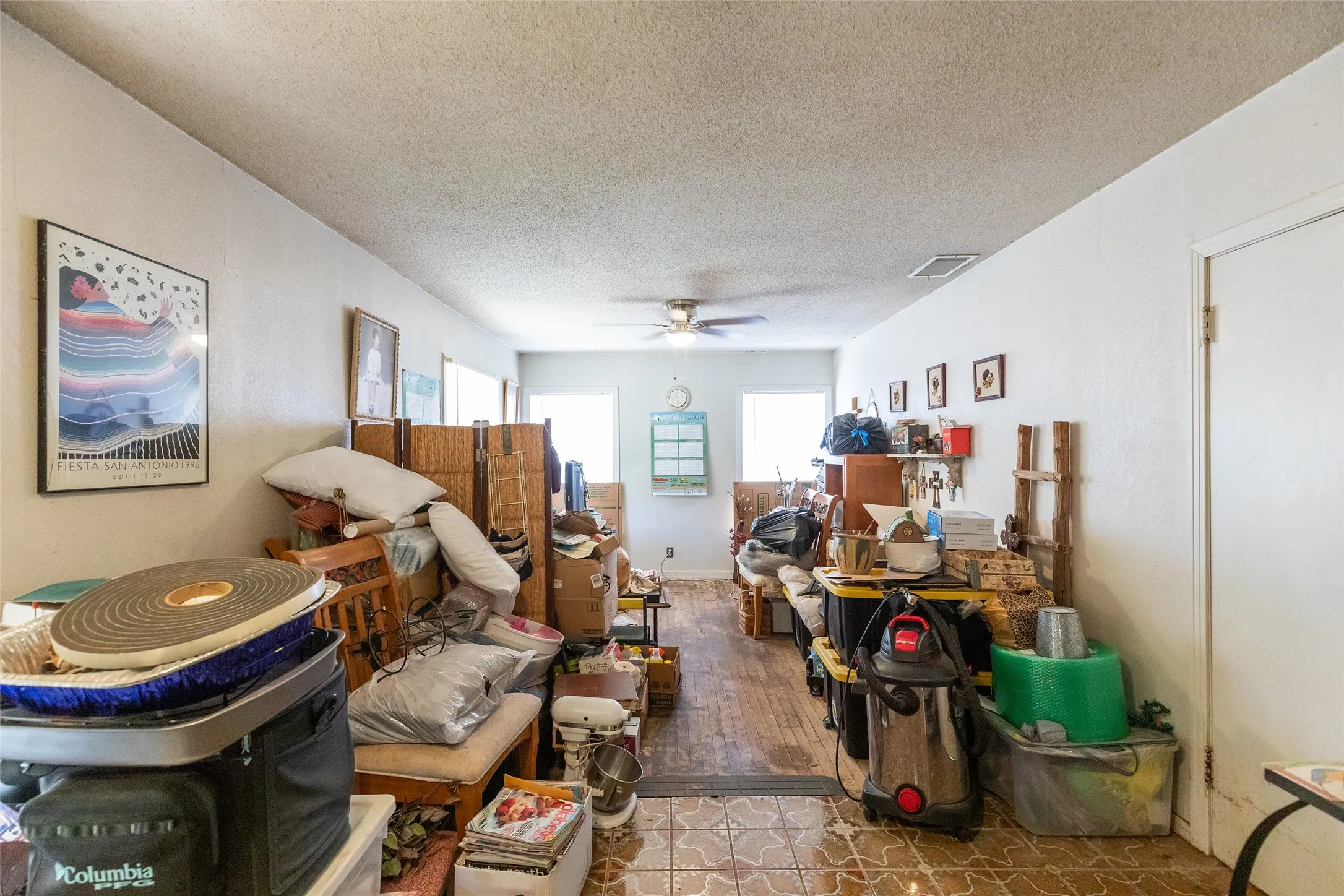 Single Family Residence For Sale in Taylor County , 1407 Herring, Merkel, Texas 79536, 2 Bedroom, 2 Bathroom, Garage spaces, 1,341 Sqft, built in 1956, mls#21318039, Real Estate Agent in Merkel, Homes For Sale in Taylor county, Homes For Sale in Merkel, Realtor in Merkel Texas, Real Estate Brokerage Independent Realty Texas, Luminita Cordes Realtor
