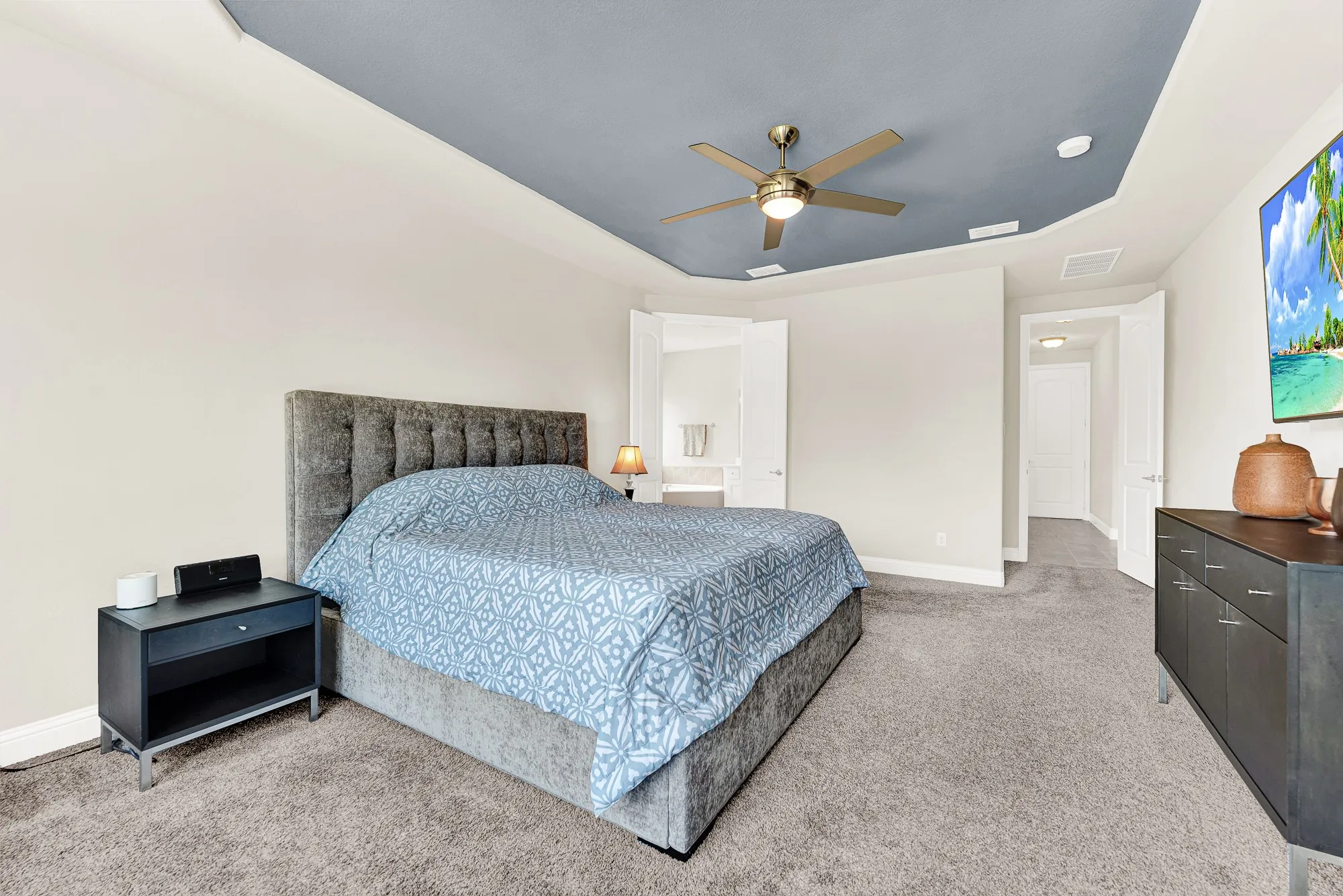 Single Family Residence For Sale in Collin County , 13882 Gibraltar Lane, Frisco, Texas 75035, 5 Bedroom, 5 Bathroom, 2 Garage spaces, 3,582 Sqft, built in 2016, mls#21316015, Real Estate Agent in Frisco, Homes For Sale in Collin county, Homes For Sale in Frisco, Realtor in Frisco Texas, Real Estate Brokerage Independent Realty Texas, Luminita Cordes Realtor