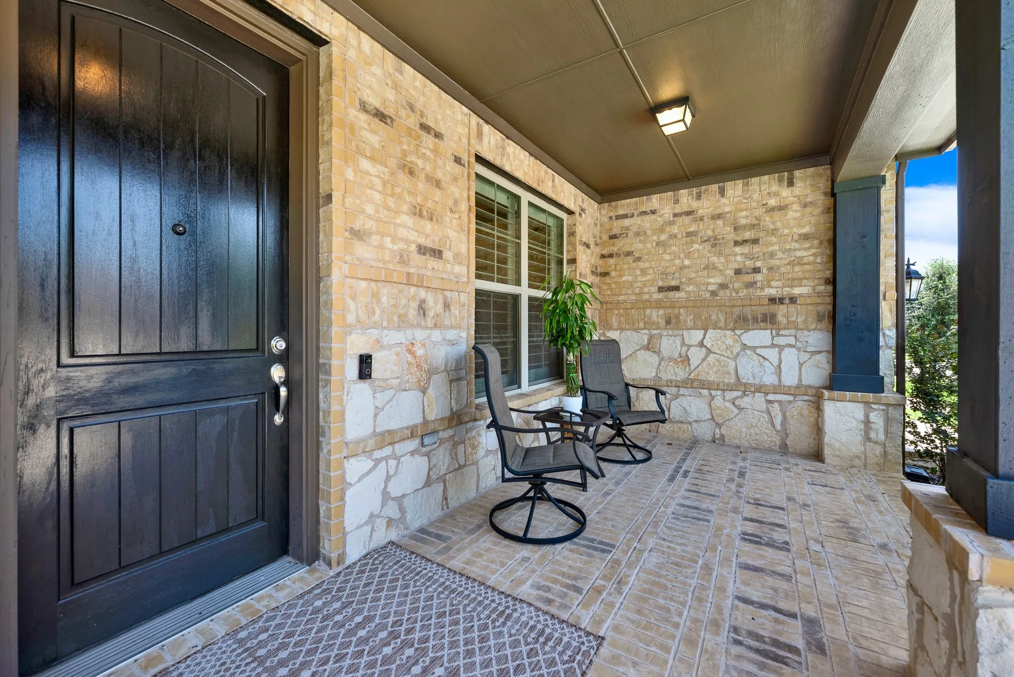 Single Family Residence For Sale in Collin County , 13882 Gibraltar Lane, Frisco, Texas 75035, 5 Bedroom, 5 Bathroom, 2 Garage spaces, 3,582 Sqft, built in 2016, mls#21316015, Real Estate Agent in Frisco, Homes For Sale in Collin county, Homes For Sale in Frisco, Realtor in Frisco Texas, Real Estate Brokerage Independent Realty Texas, Luminita Cordes Realtor